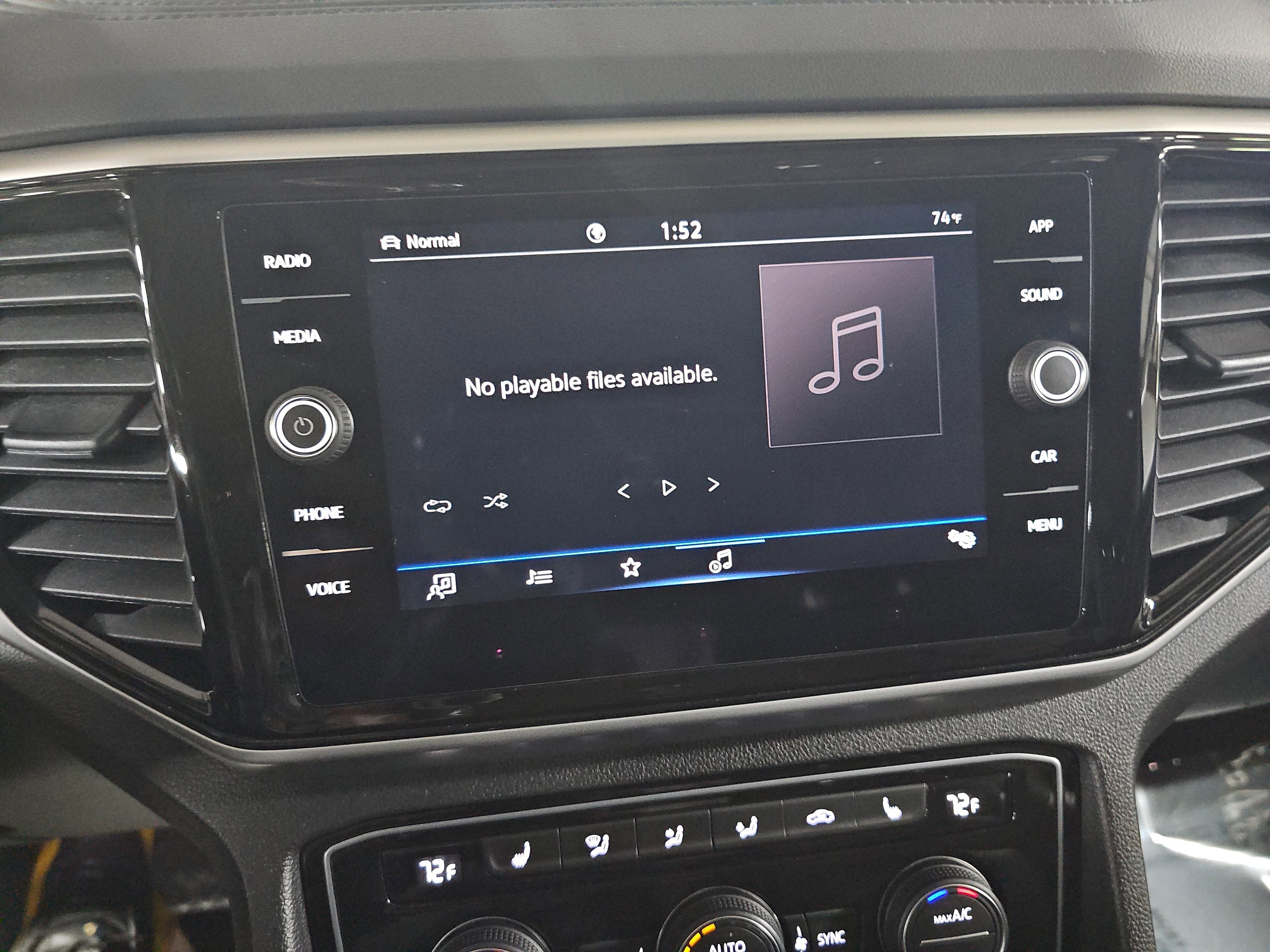 2022 Volkswagen Atlas 3.6L V6 SE w/Technology