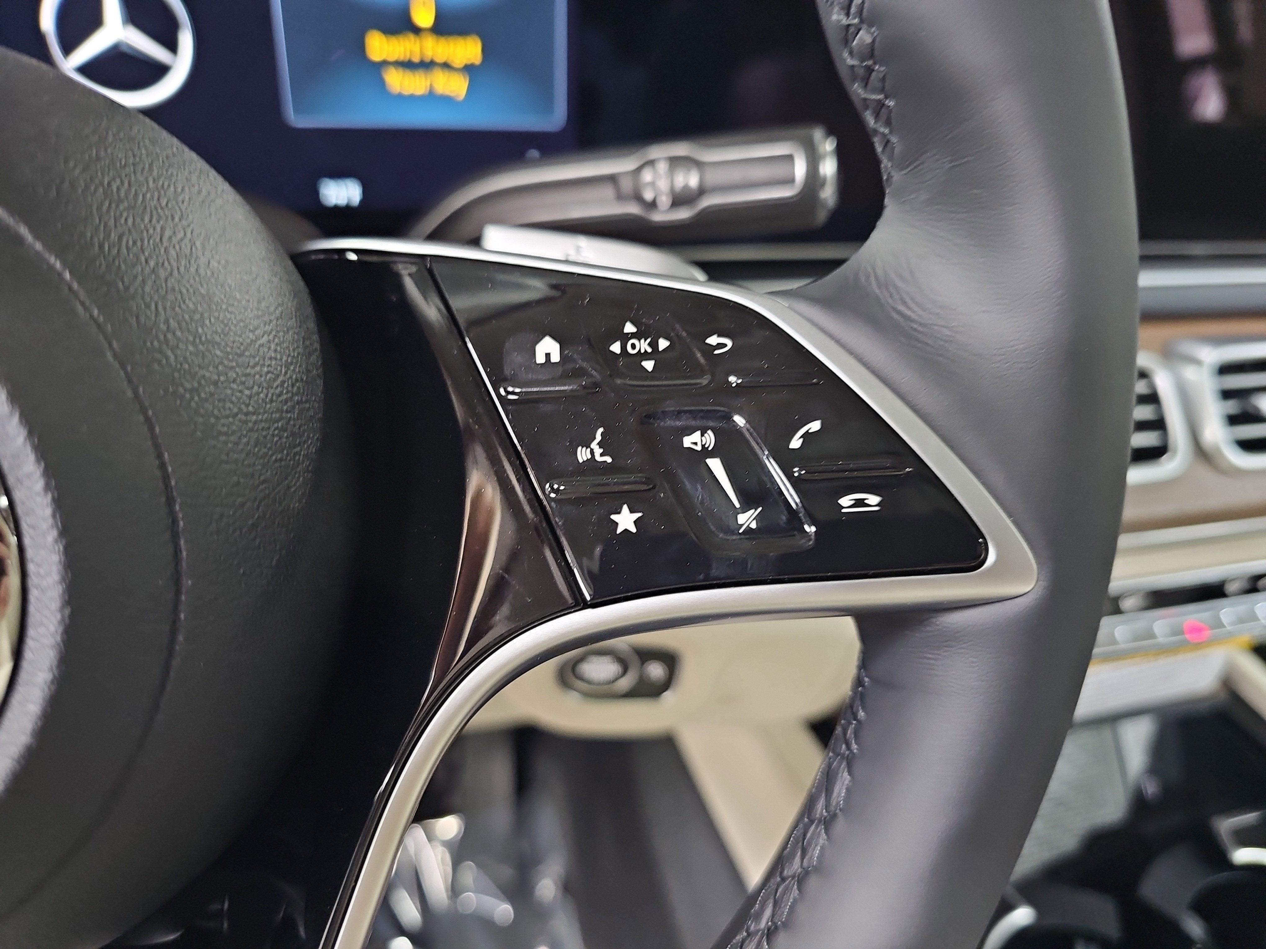 2026 Mercedes-Benz GLS GLS 450