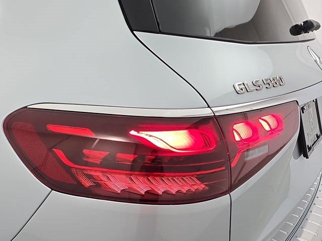 2026 Mercedes-Benz GLS GLS 580