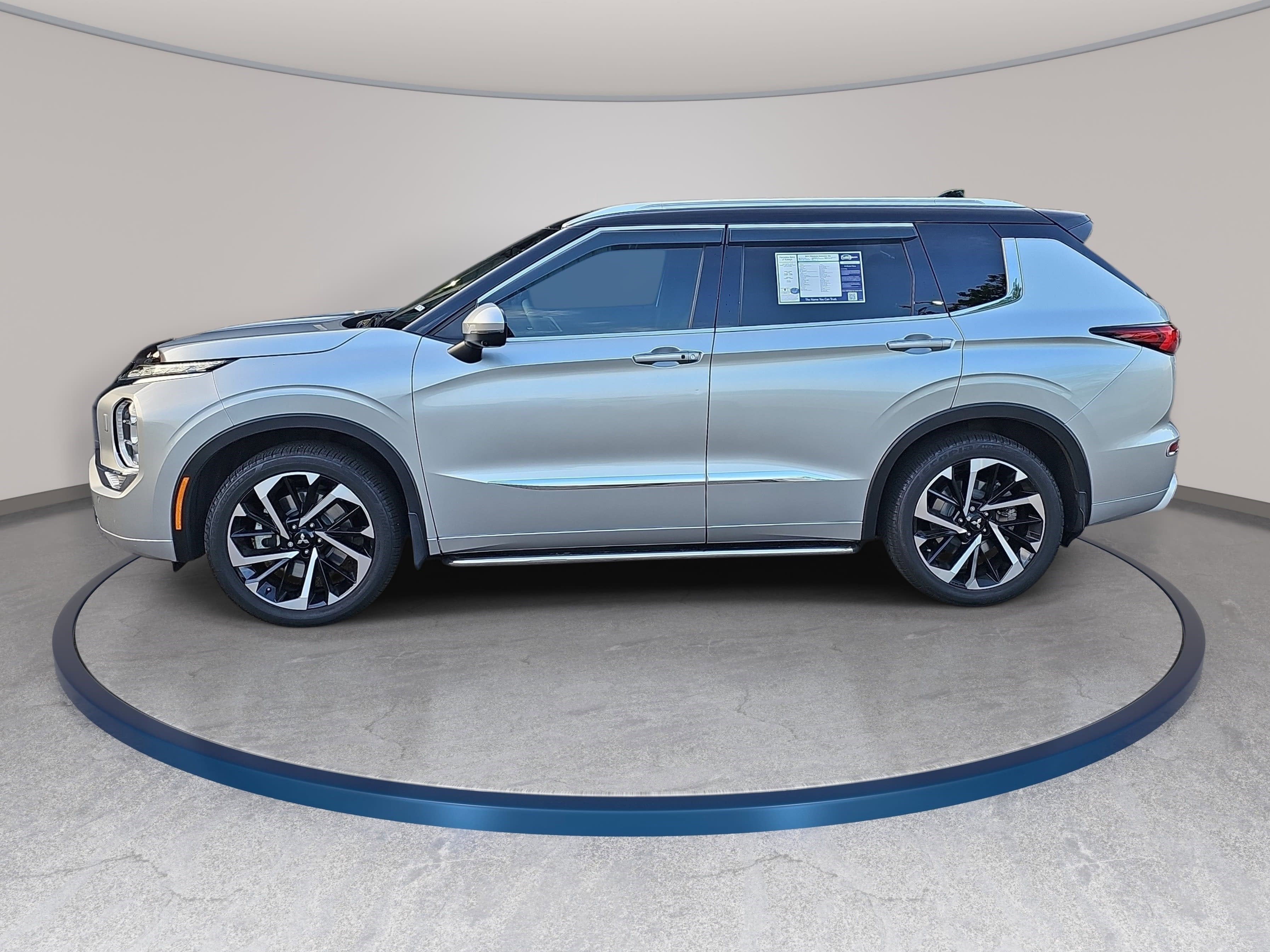 2024 Mitsubishi Outlander SEL