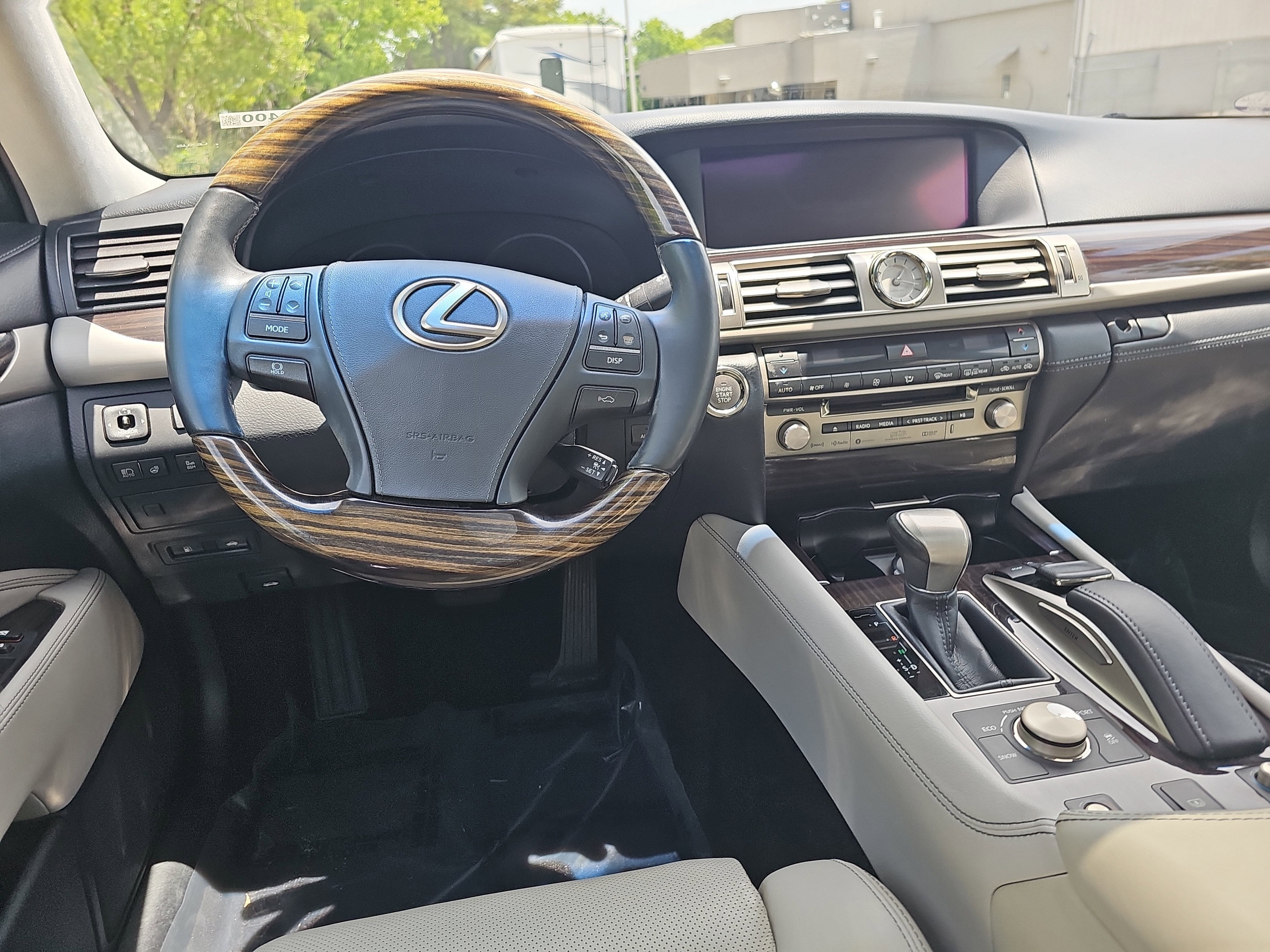 2016 Lexus LS 460 460