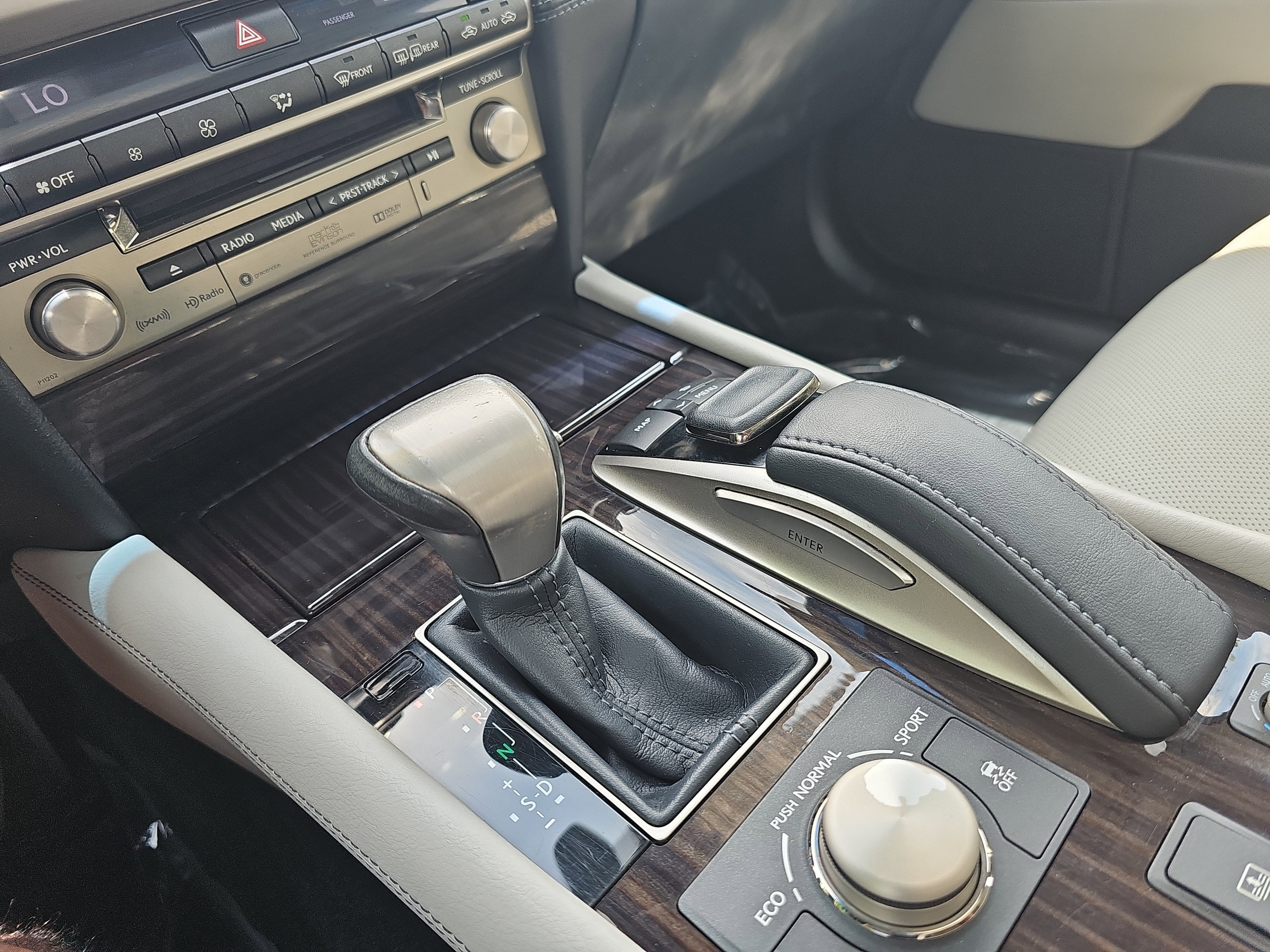 2016 Lexus LS 460 460