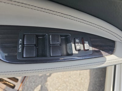 2016 Lexus LS 460 460