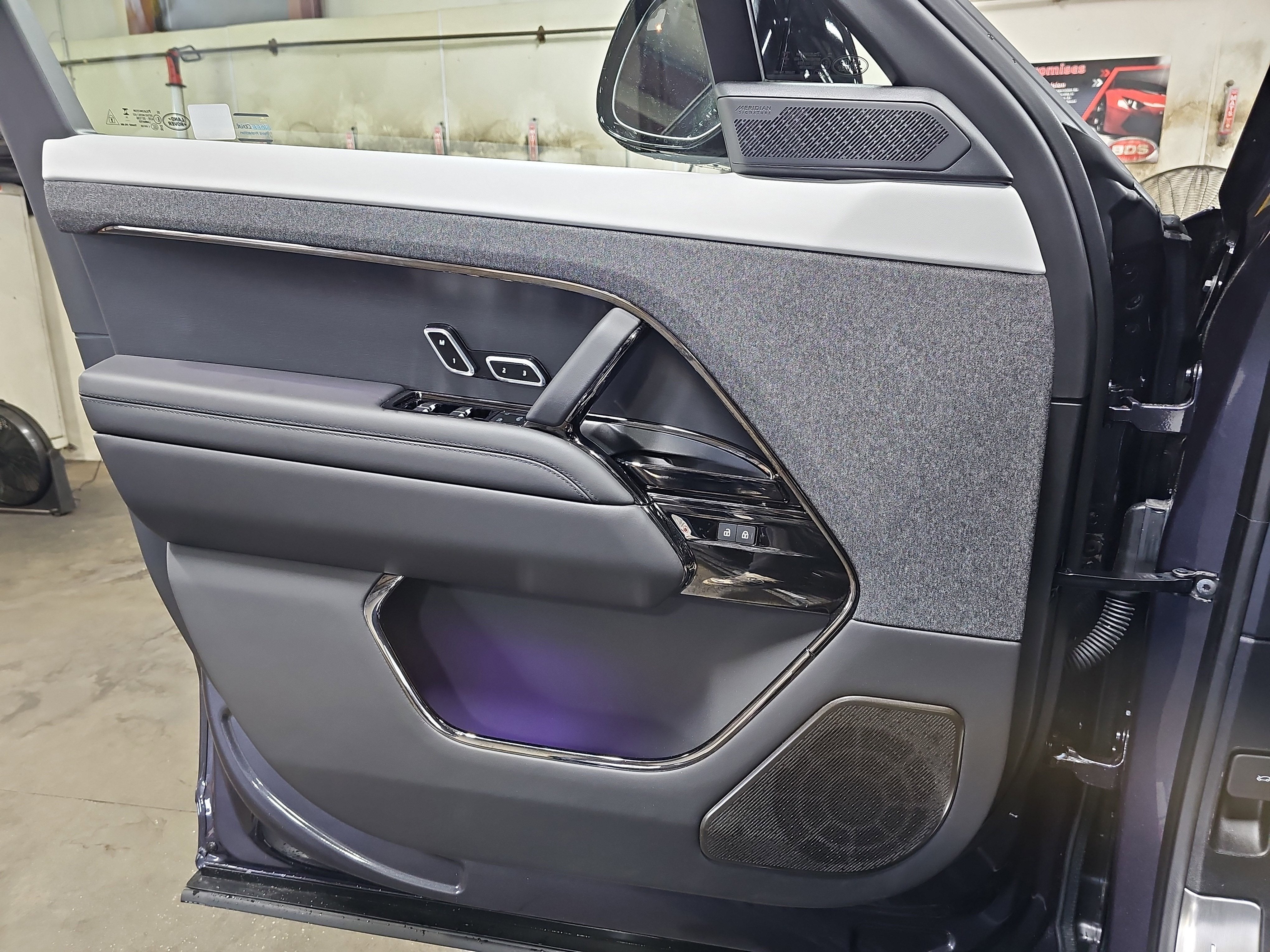 2025 Land Rover Range Rover Sport Autobiography