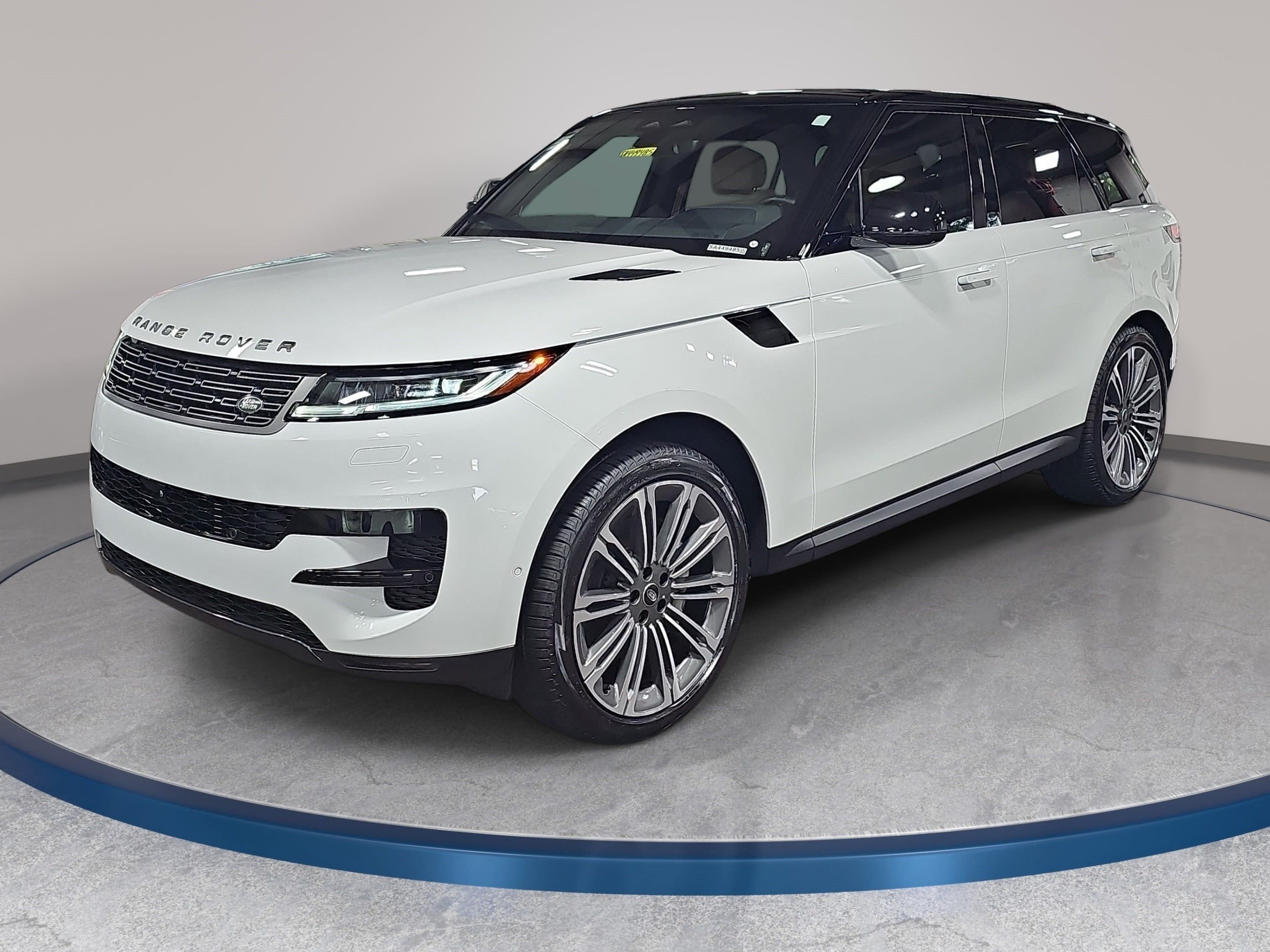 2025 Land Rover Range Rover Sport SE