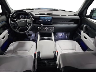 2025 Land Rover Defender X-Dynamic SE