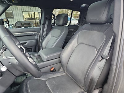 2024 Land Rover Defender X-Dynamic SE