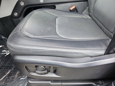 2024 Land Rover Defender X-Dynamic SE