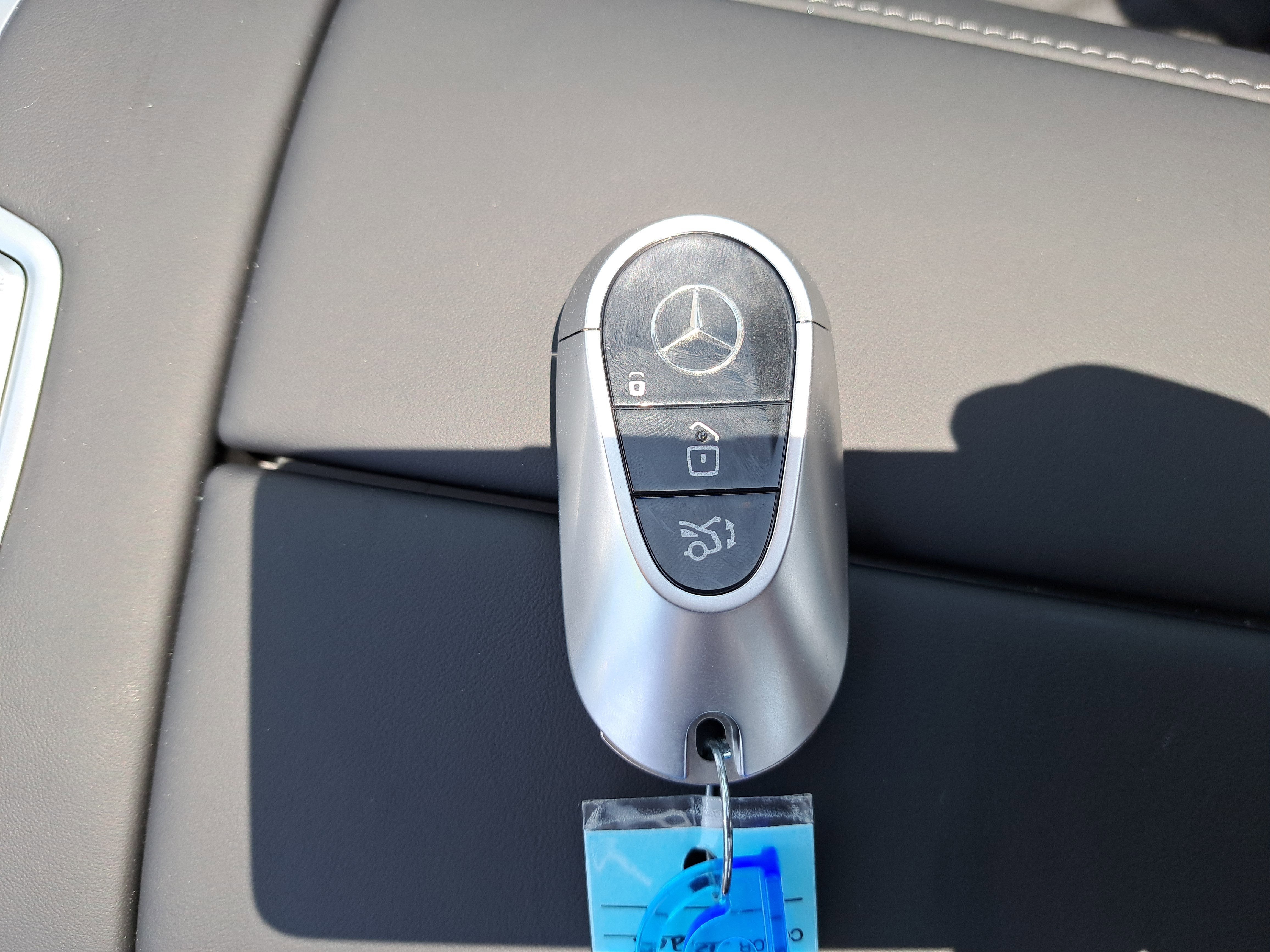 2026 Mercedes-Benz S-Class S 580e