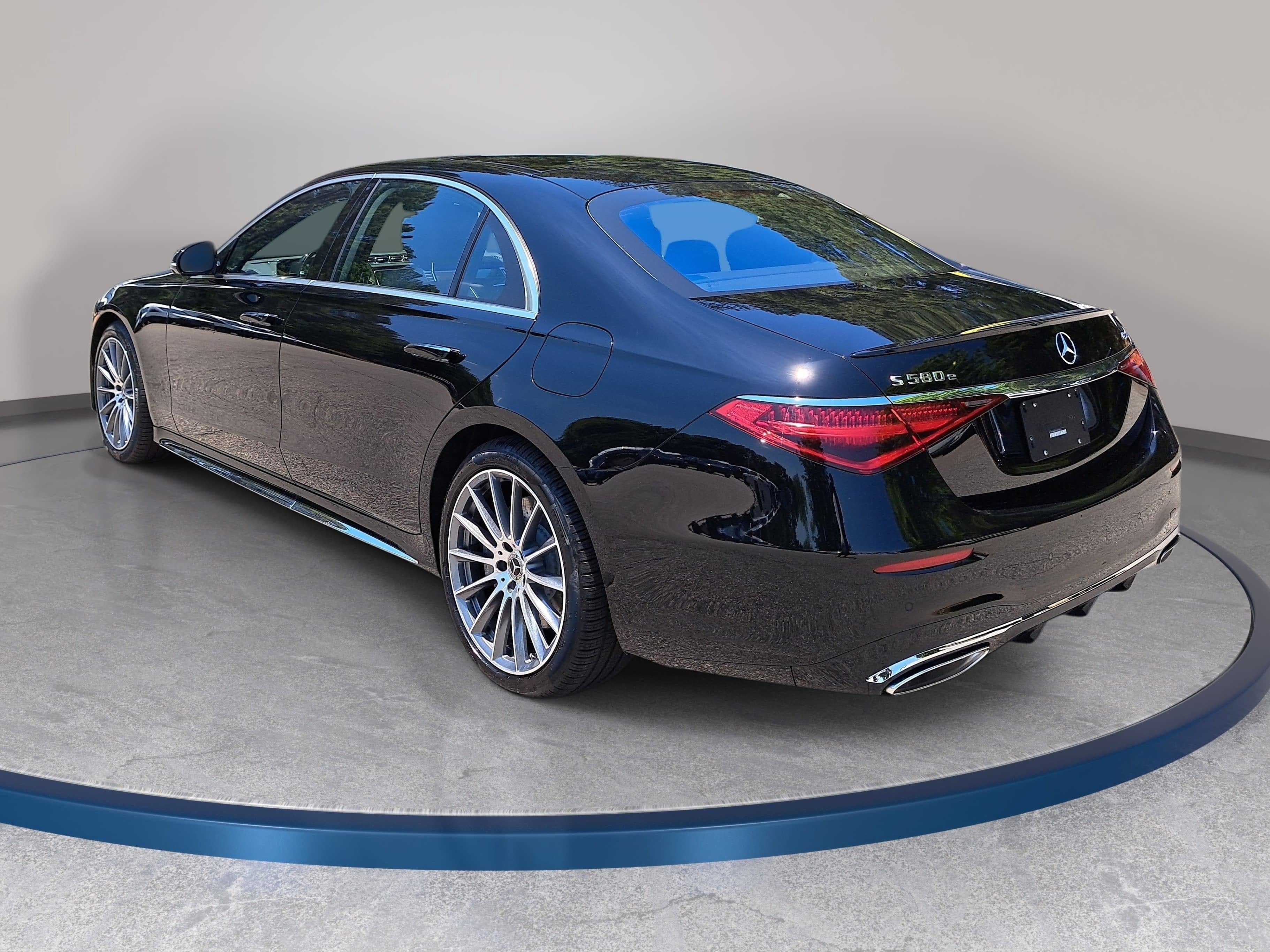2026 Mercedes-Benz S-Class S 580e