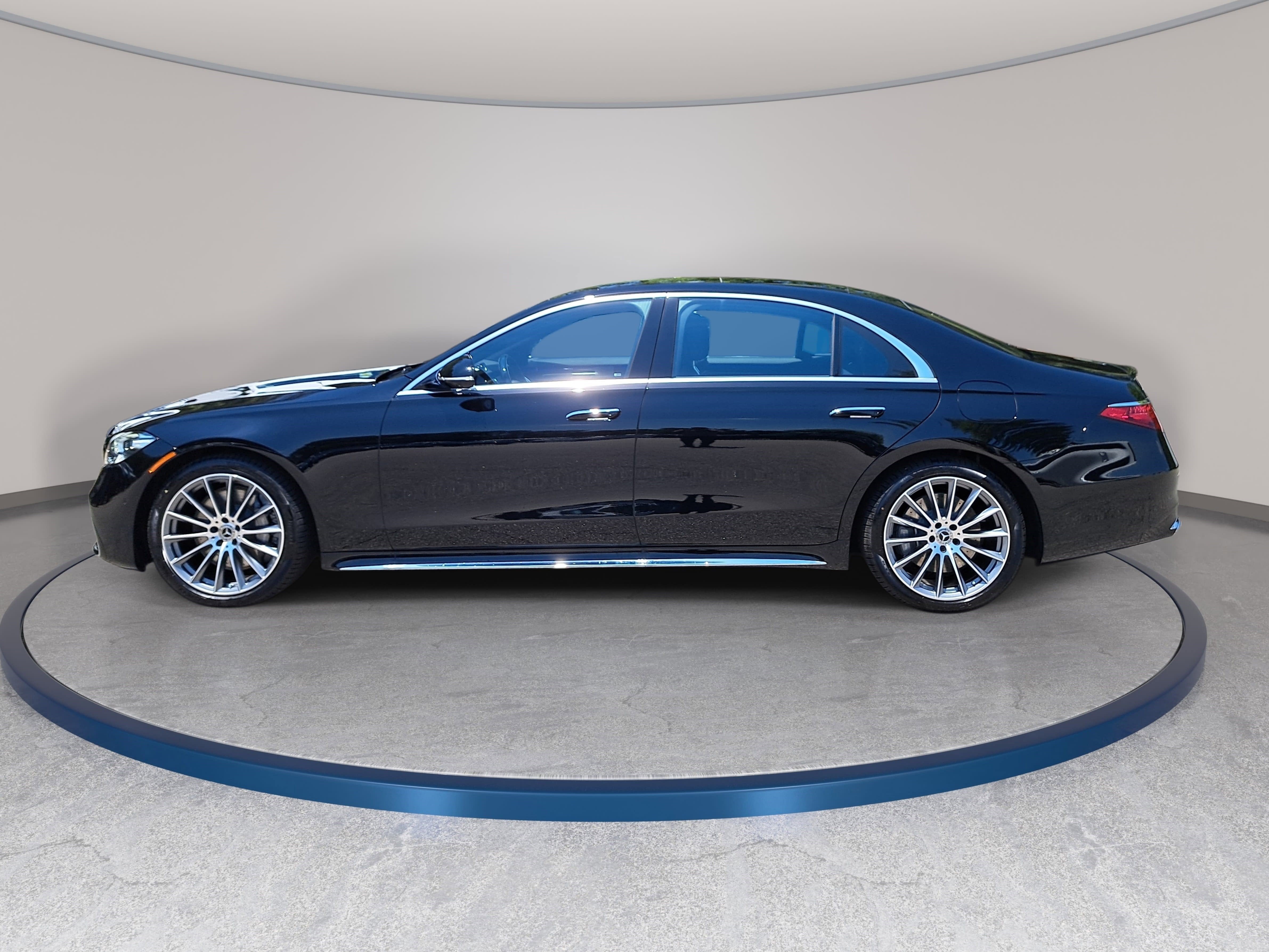 2026 Mercedes-Benz S-Class S 580e