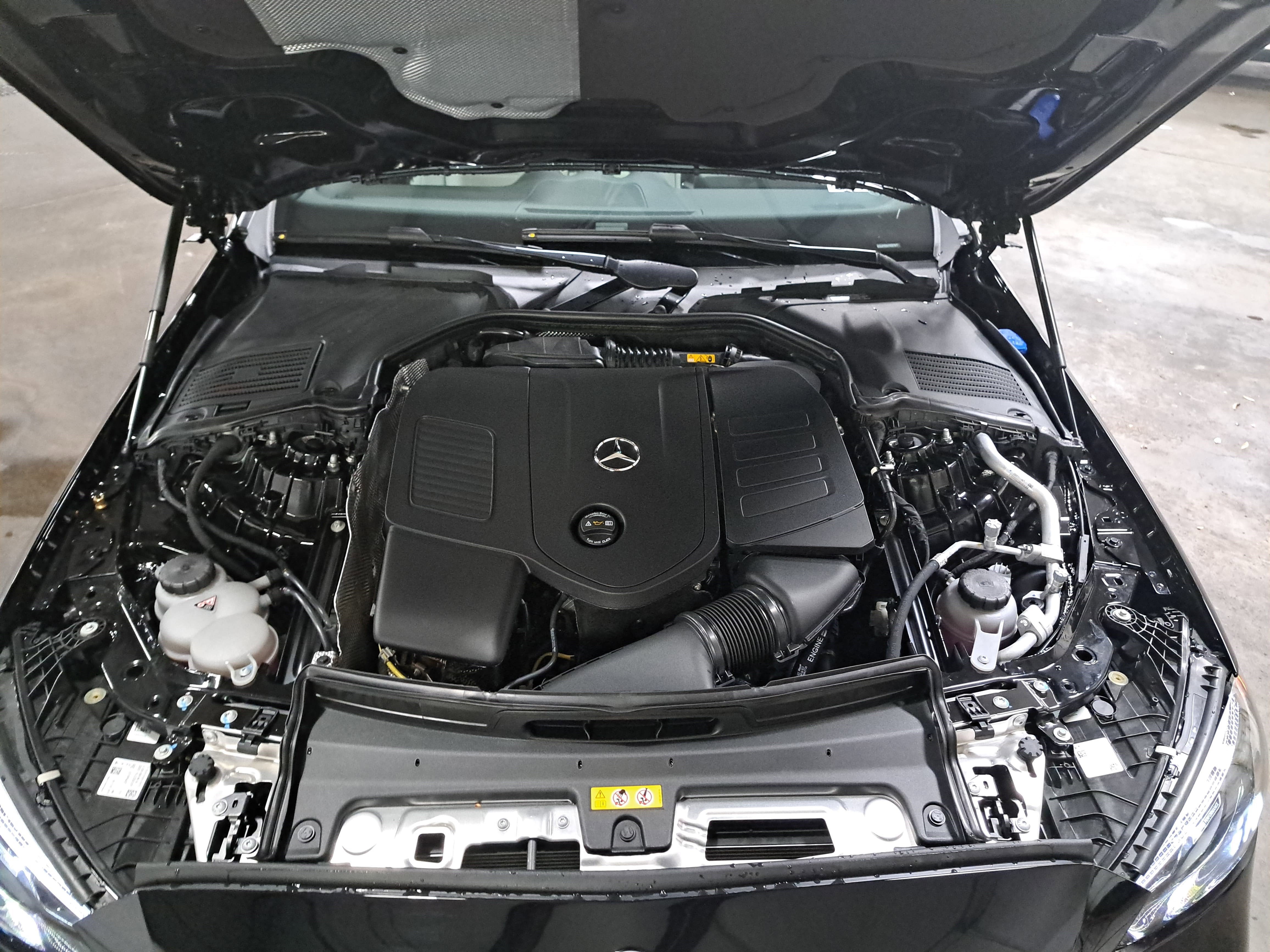 2026 Mercedes-Benz C-Class C 300