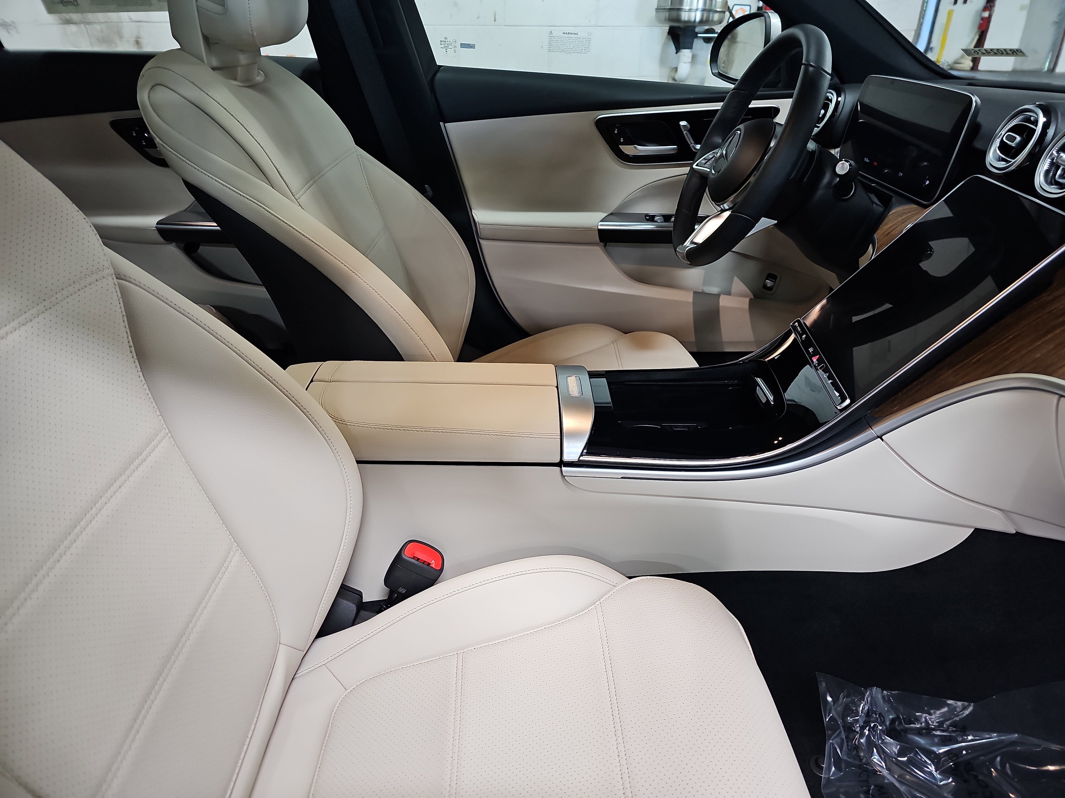 2023 Mercedes-Benz C-Class C 300