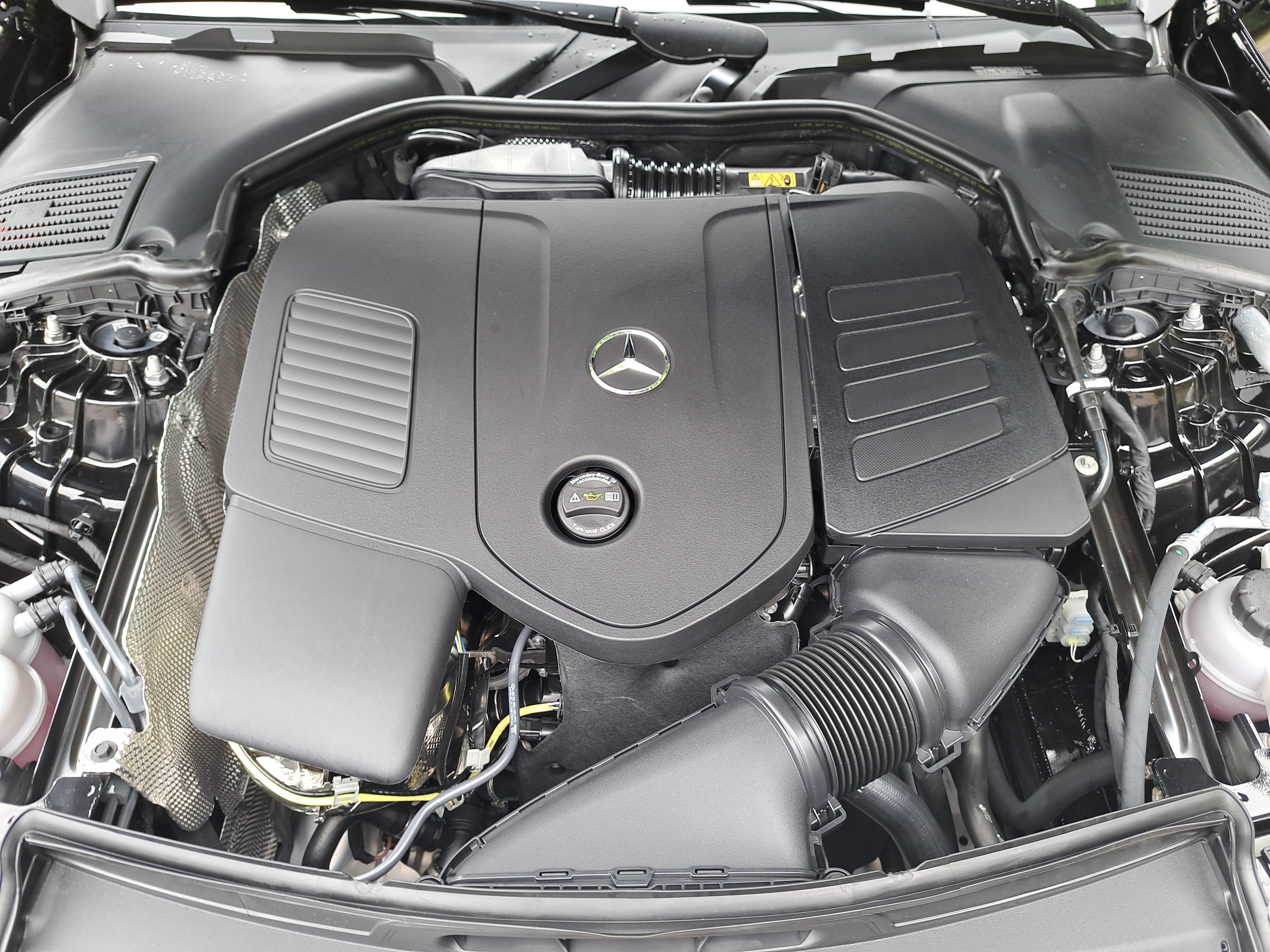 2026 Mercedes-Benz C-Class C 300