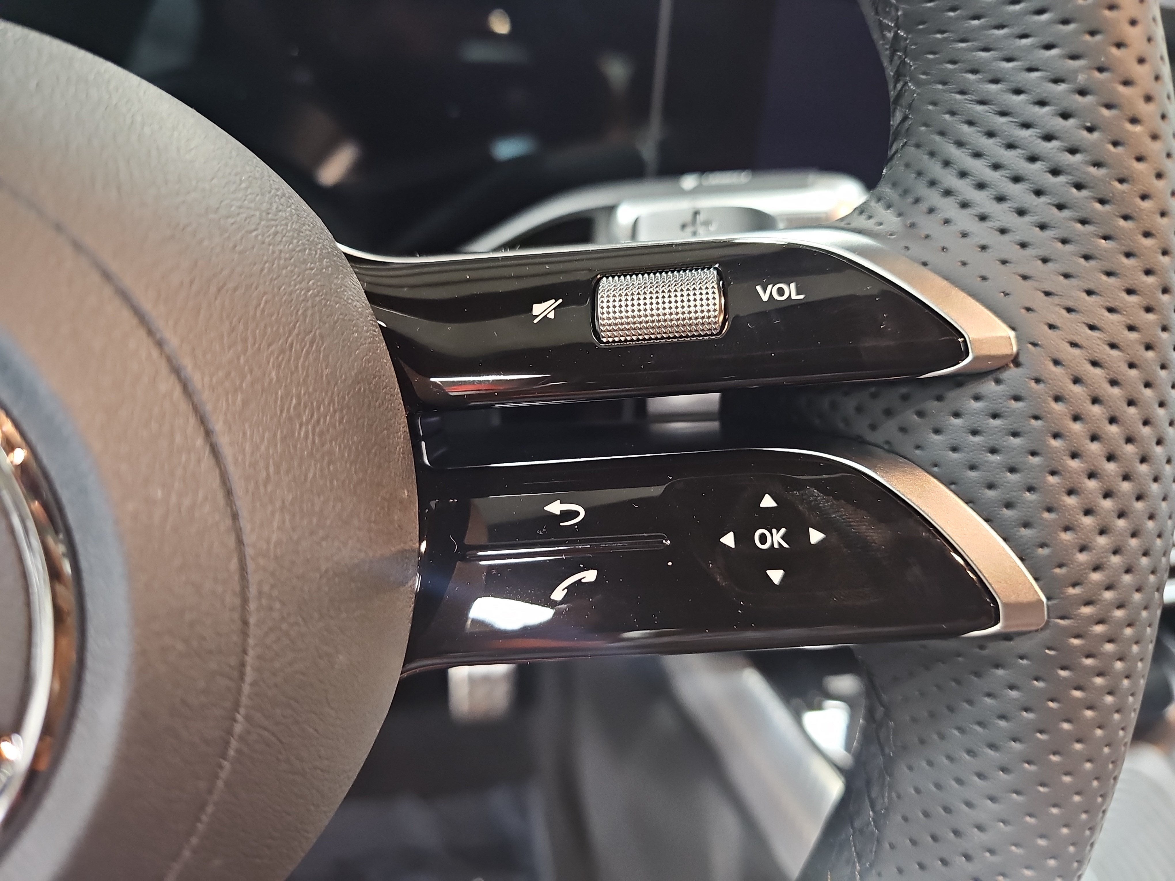 2027 Mercedes-Benz CLA CLA 220 Hybrid