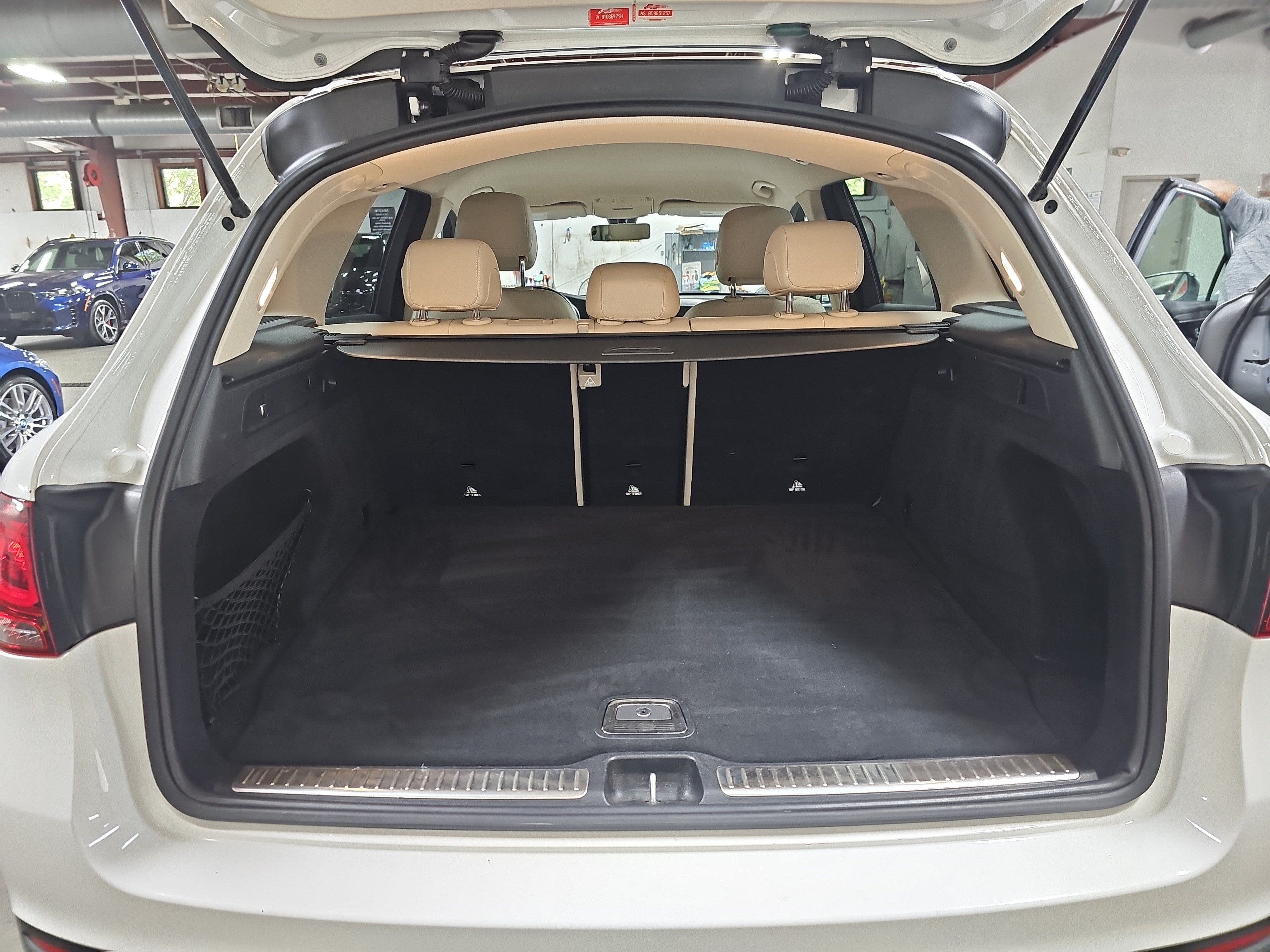 2021 Mercedes-Benz GLC GLC 300