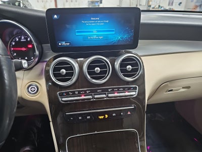 2021 Mercedes-Benz GLC GLC 300