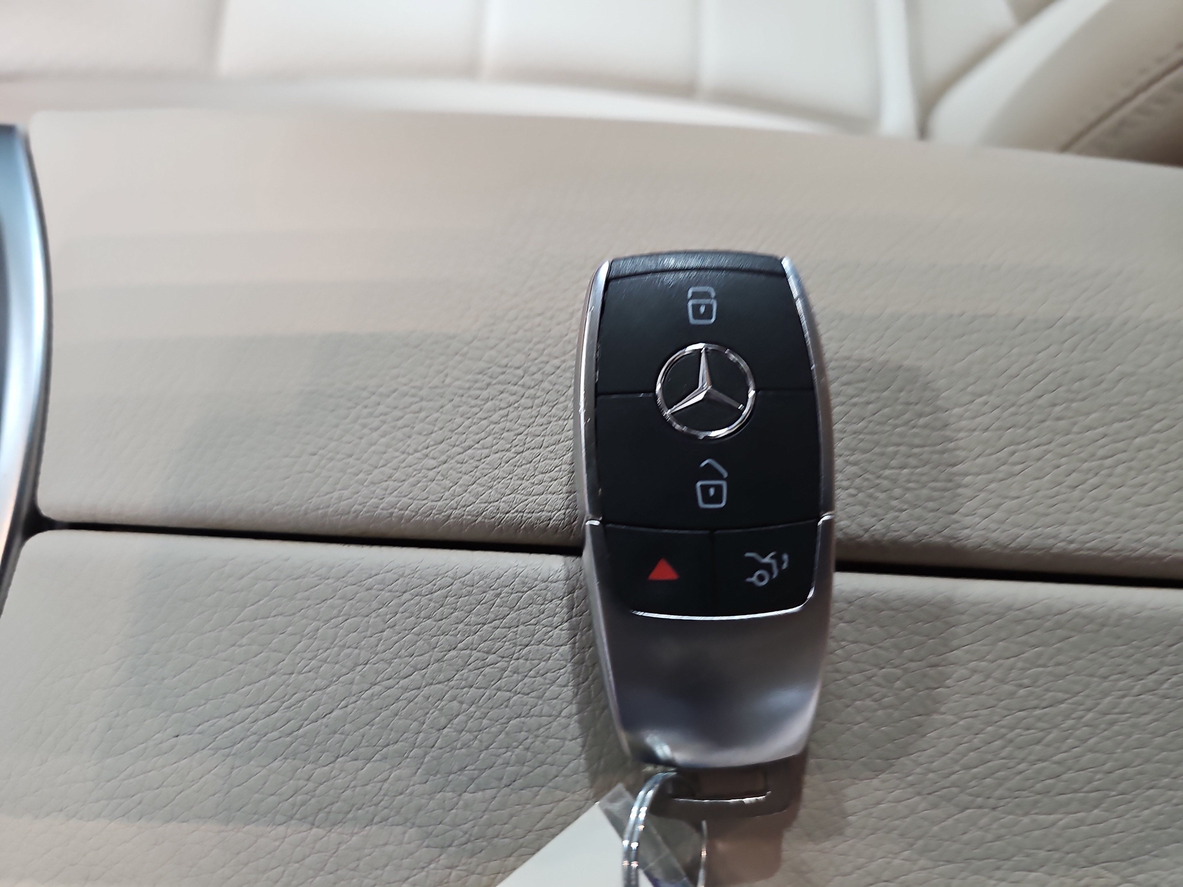 2021 Mercedes-Benz GLC GLC 300