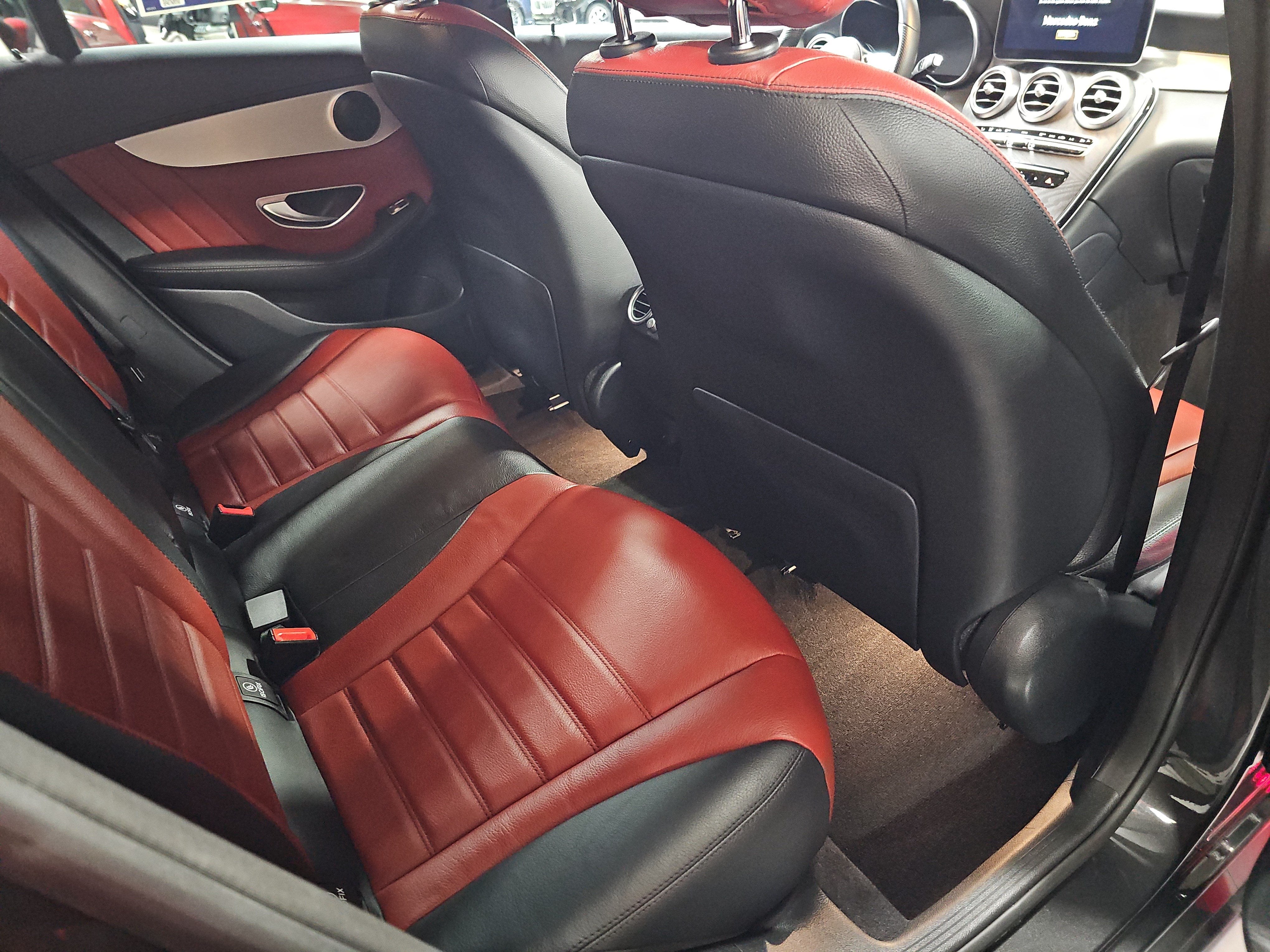 2023 Mercedes-Benz GLC GLC 300