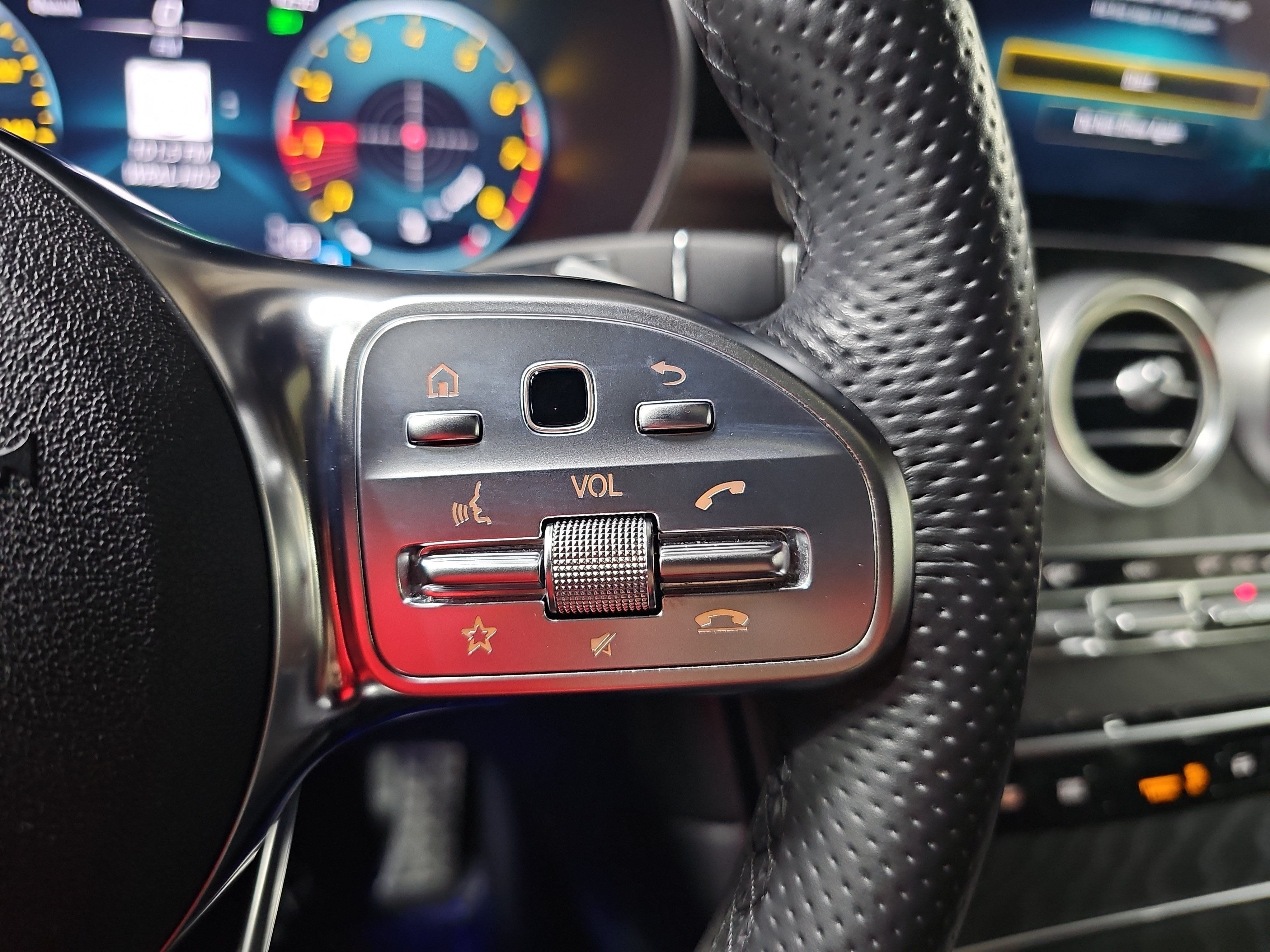 2023 Mercedes-Benz GLC GLC 300