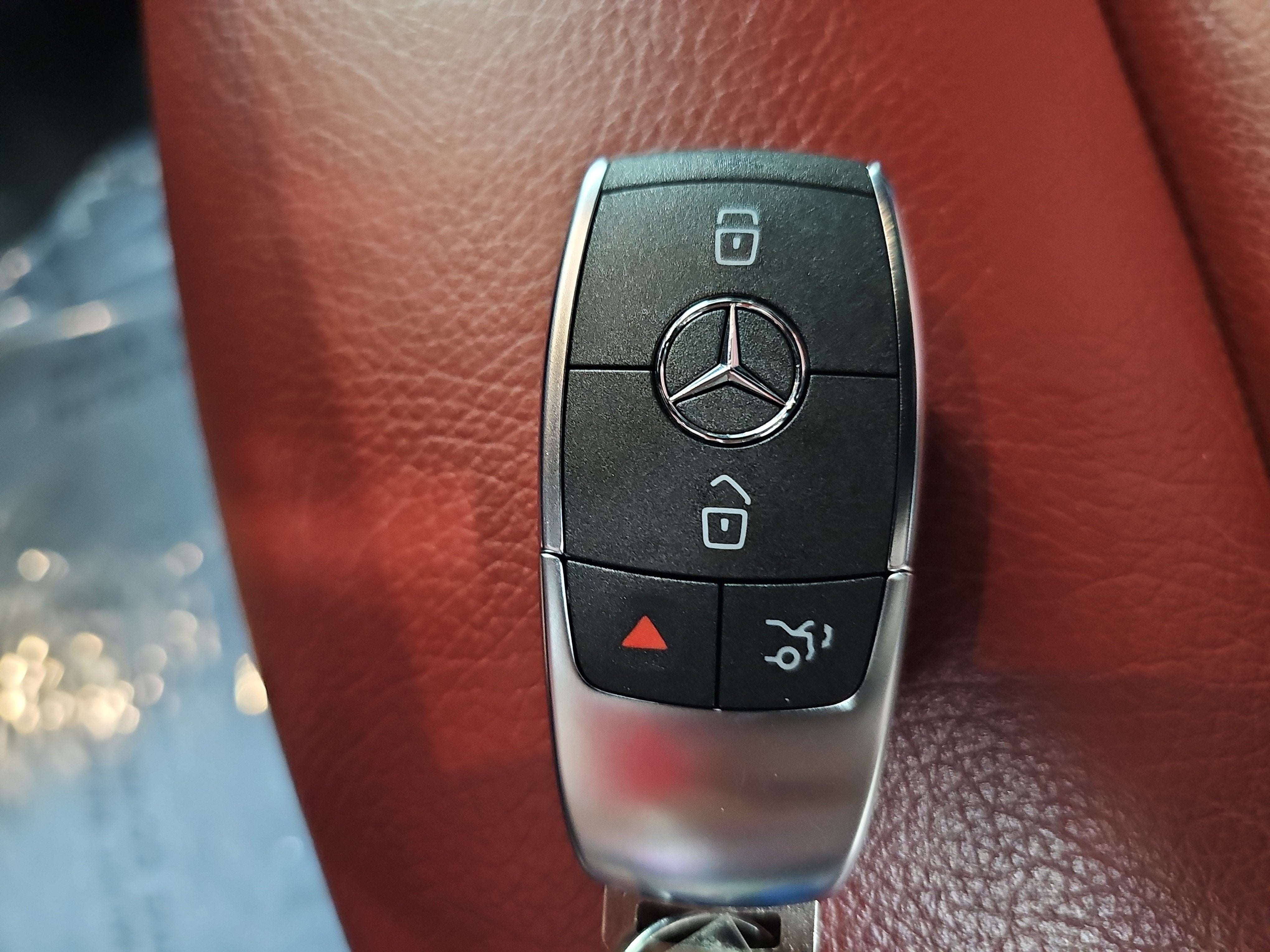 2023 Mercedes-Benz GLC GLC 300