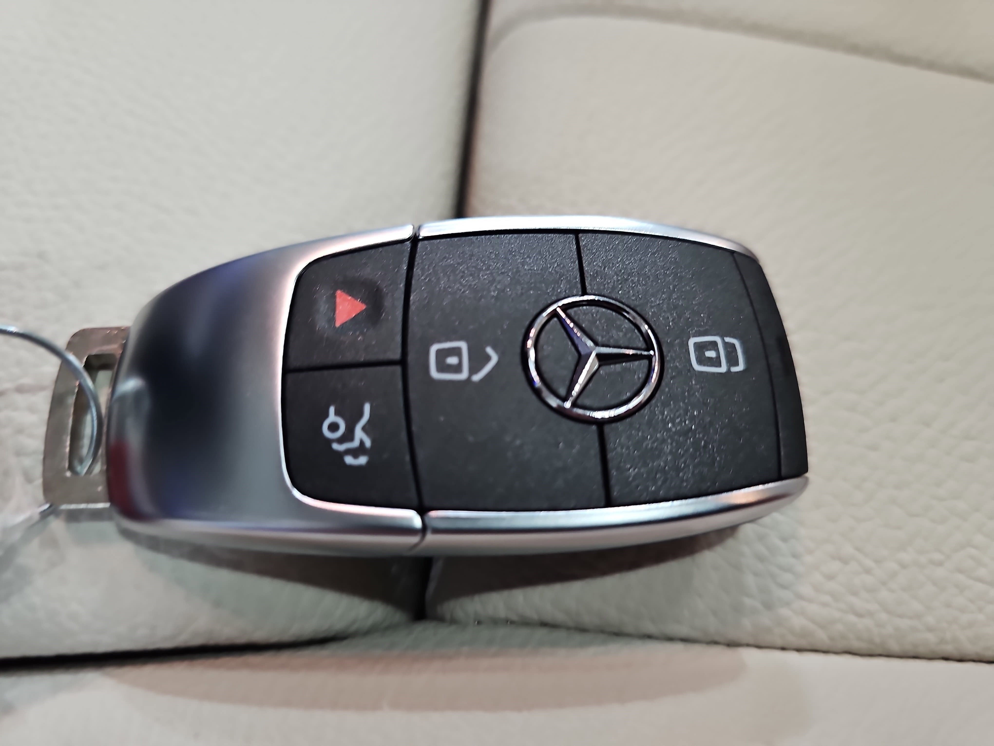 2026 Mercedes-Benz GLB GLB 250