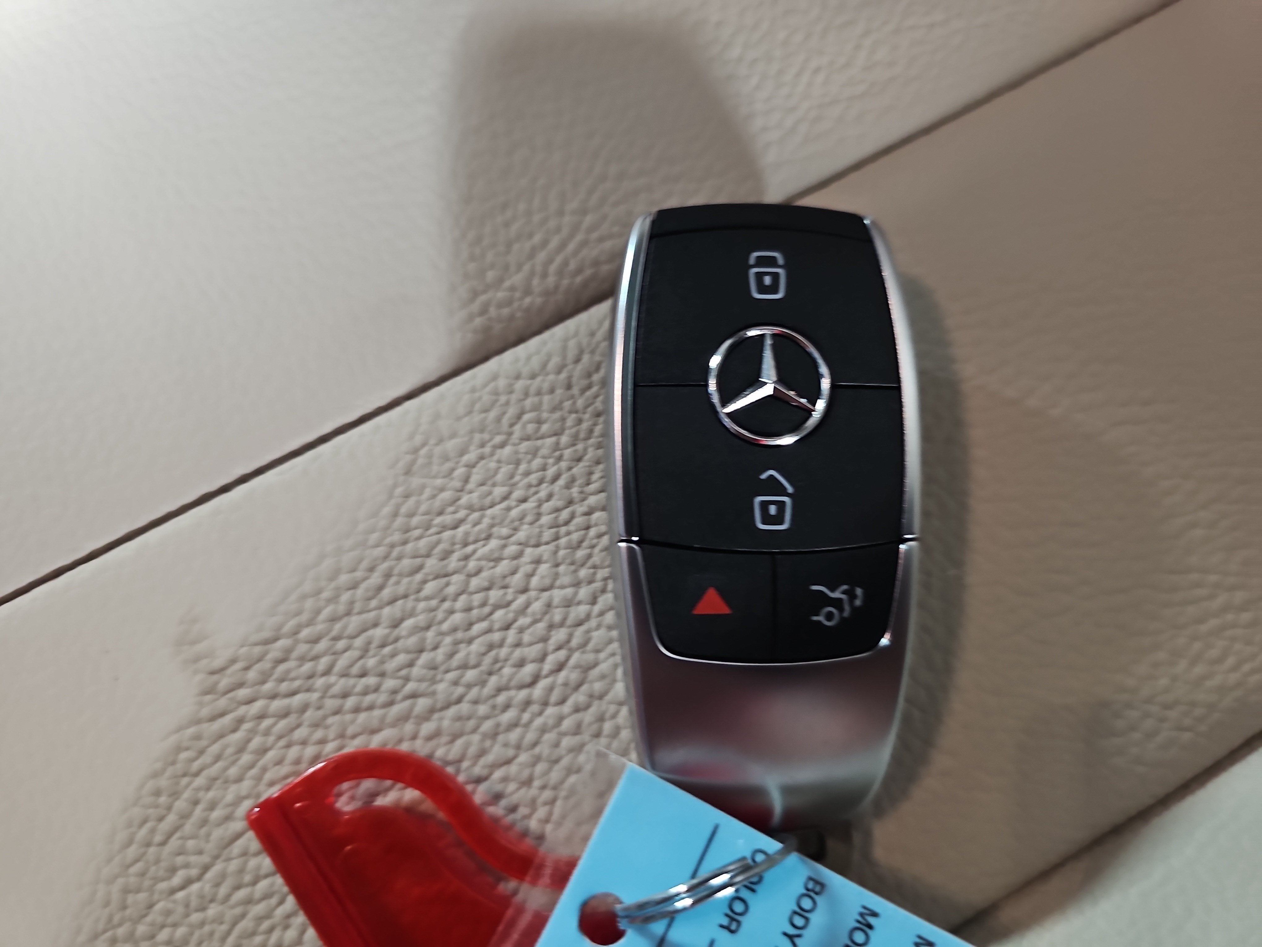 2026 Mercedes-Benz GLB GLB 250