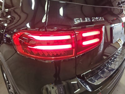 2025 Mercedes-Benz GLB GLB 250