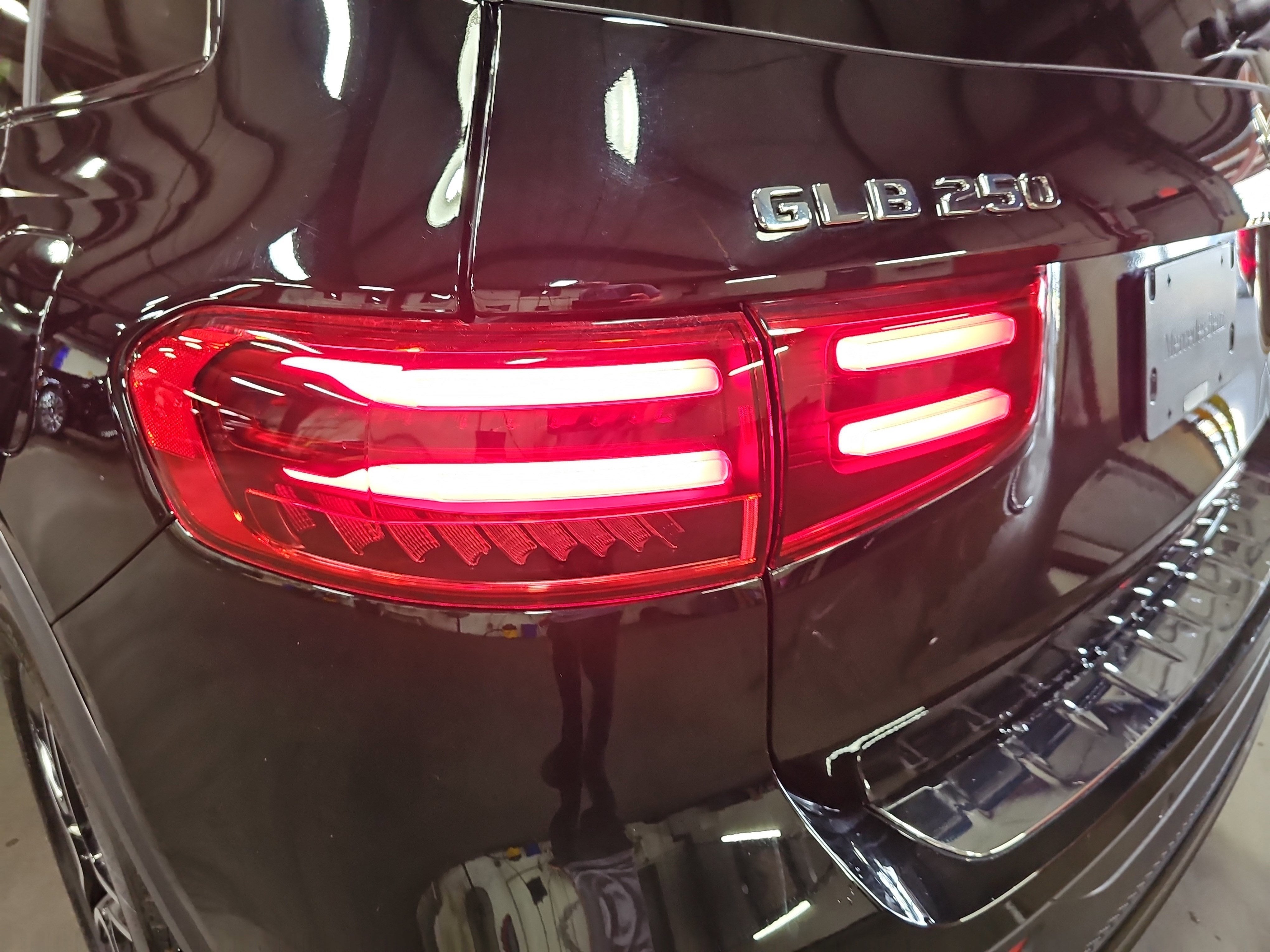 2025 Mercedes-Benz GLB GLB 250