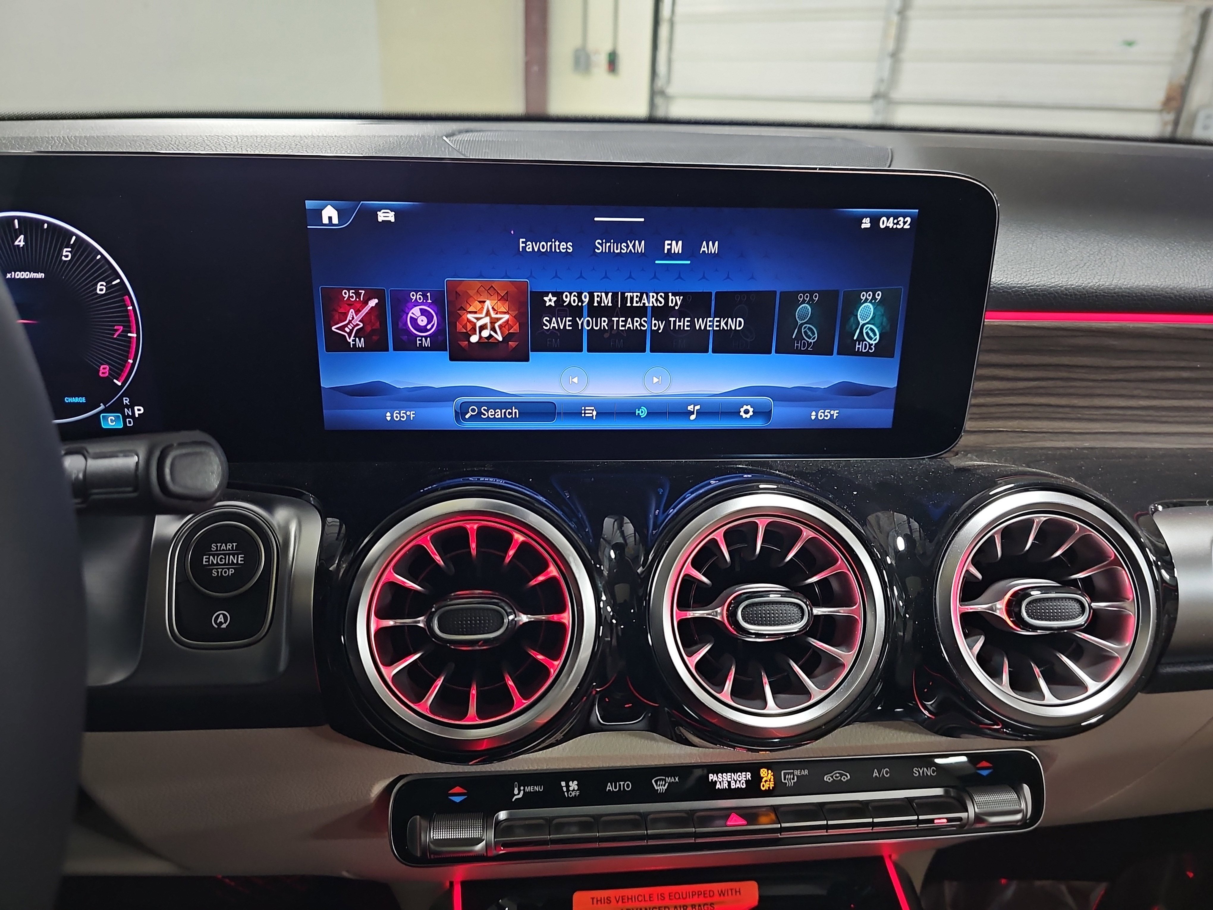 2026 Mercedes-Benz GLB GLB 250