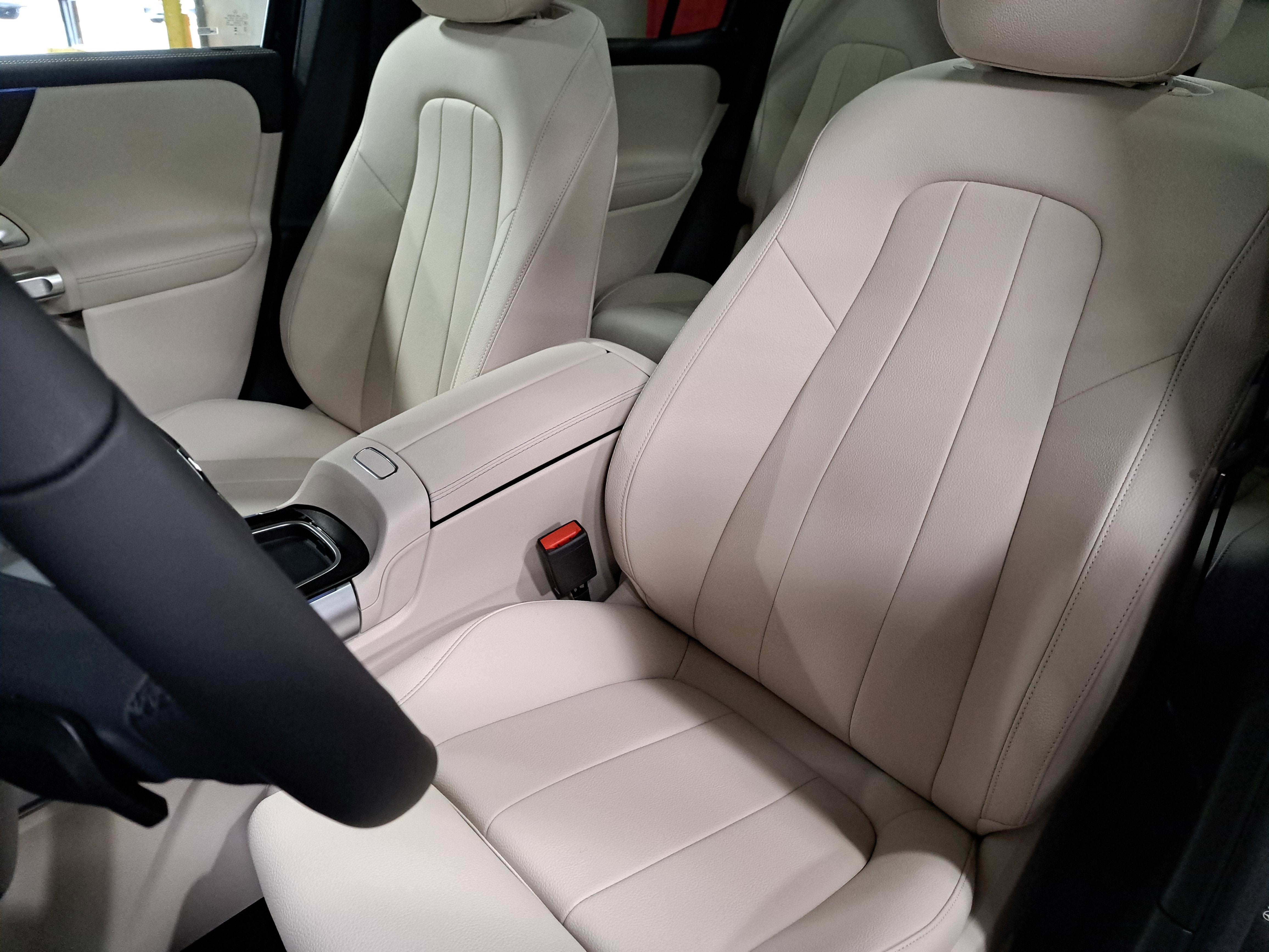 2026 Mercedes-Benz GLB GLB 250