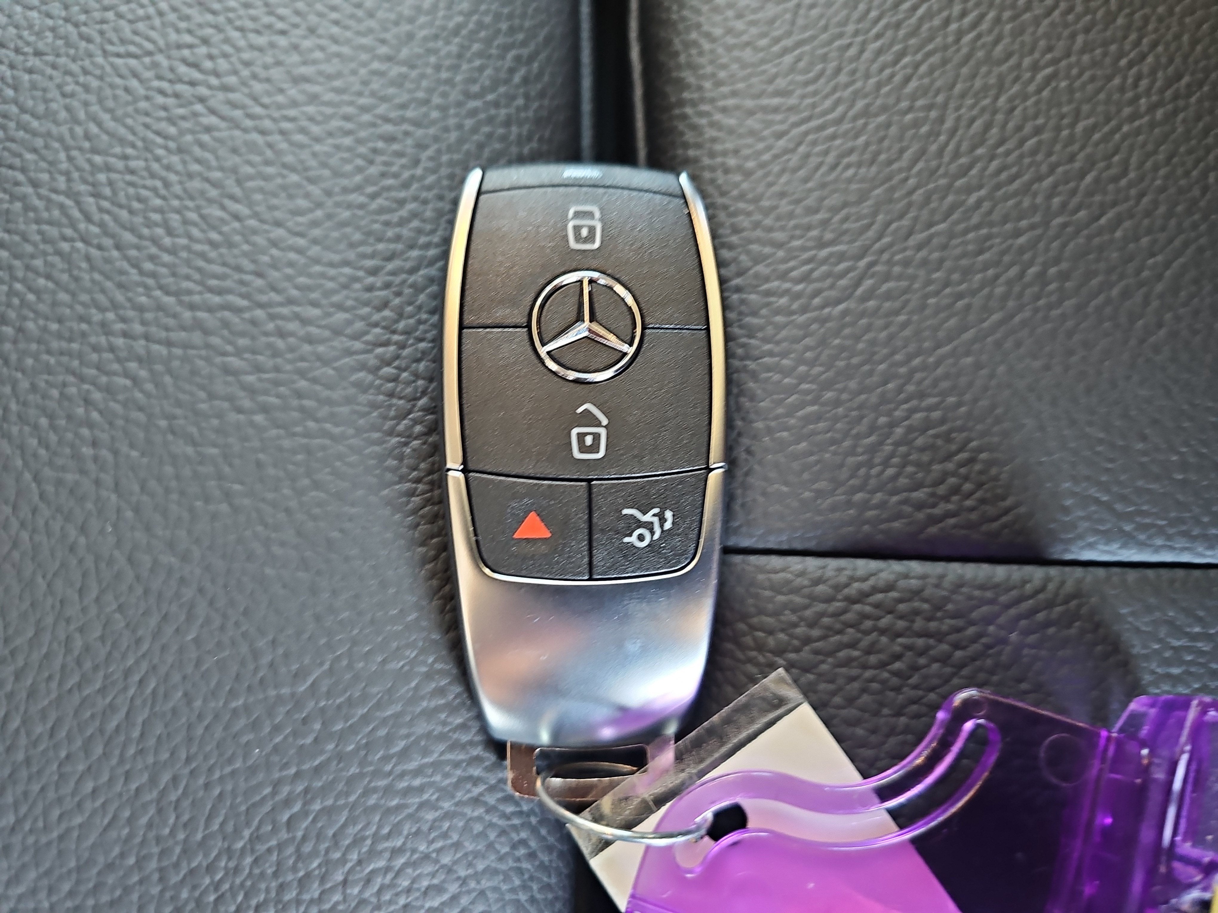 2026 Mercedes-Benz GLB GLB 250