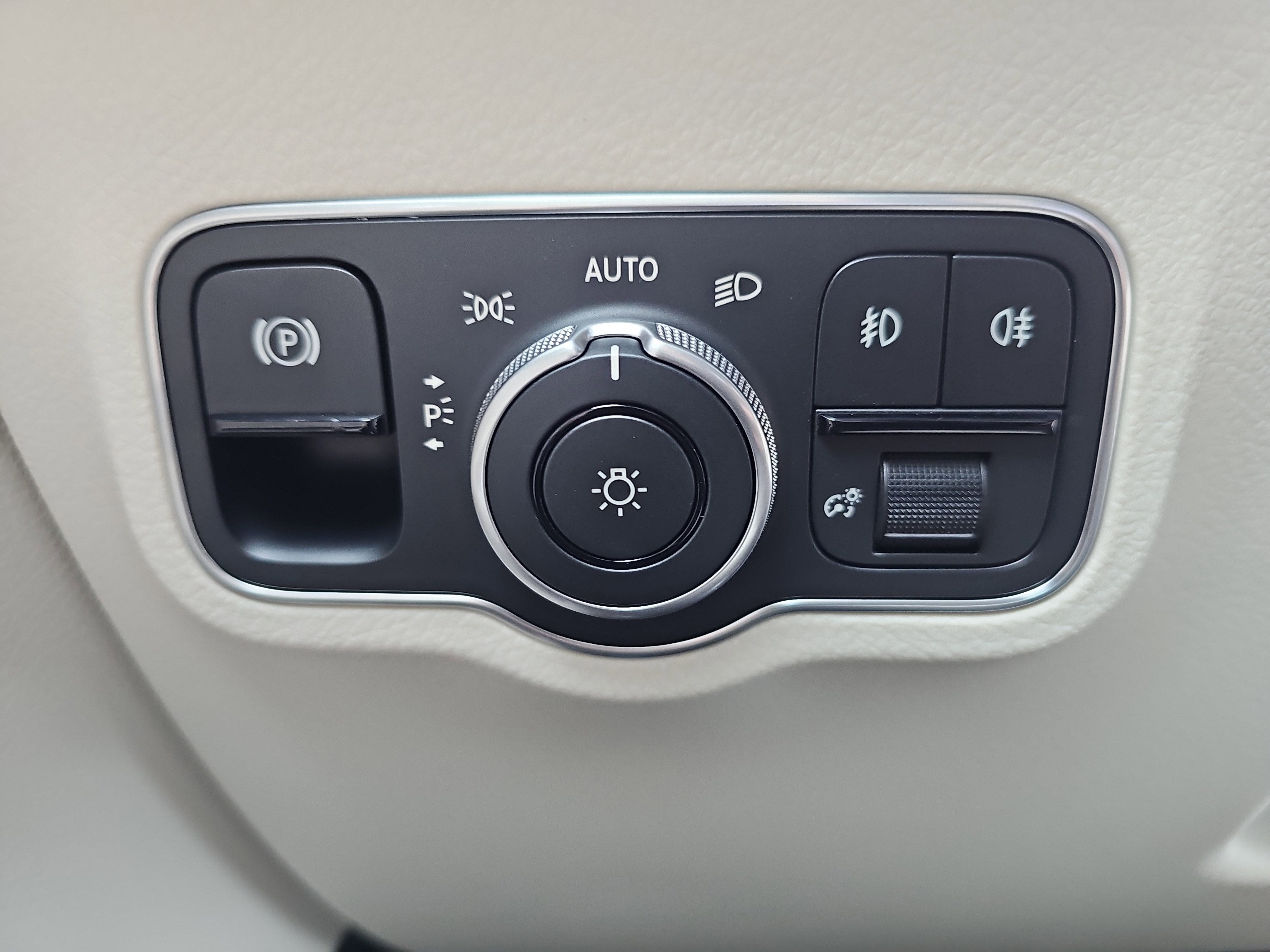 2026 Mercedes-Benz GLB GLB 250