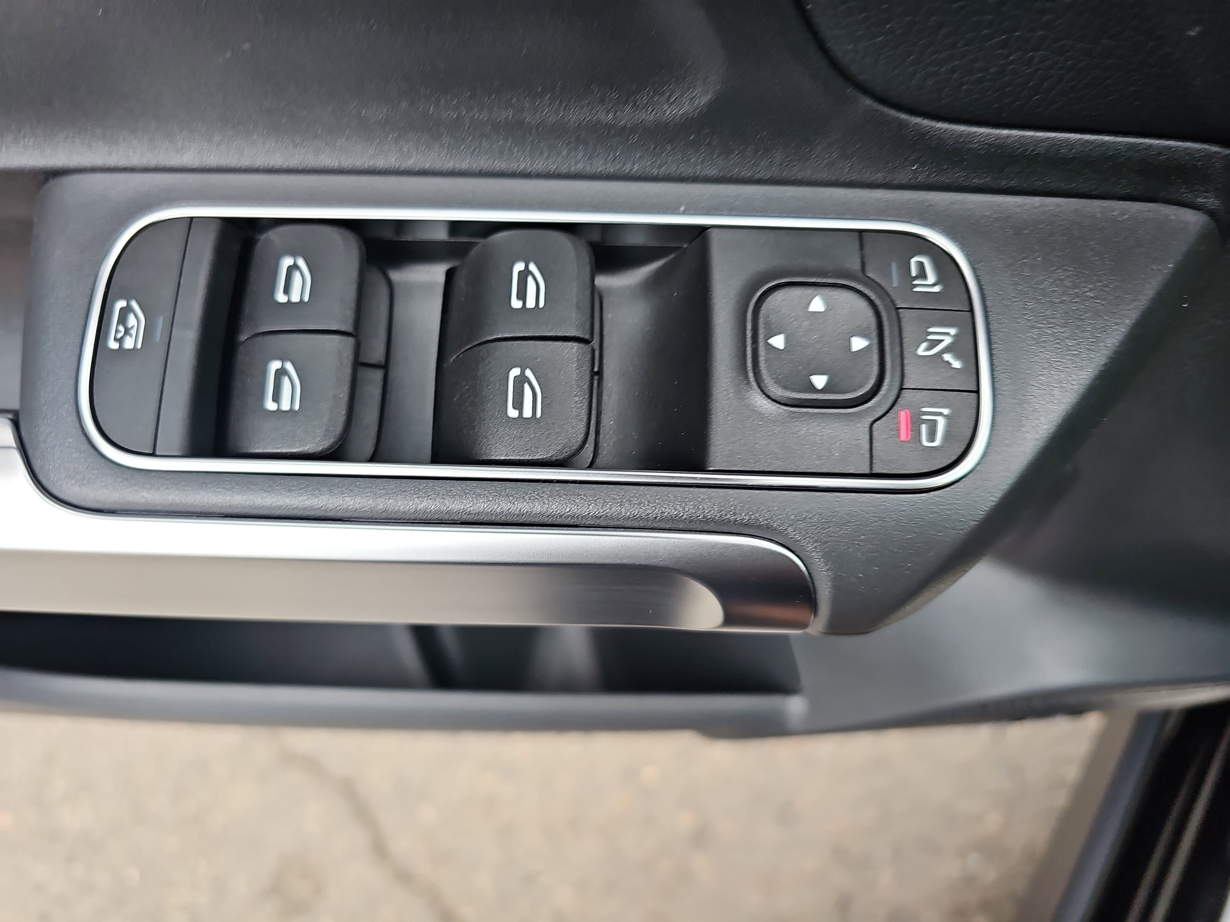 2026 Mercedes-Benz GLB GLB 250