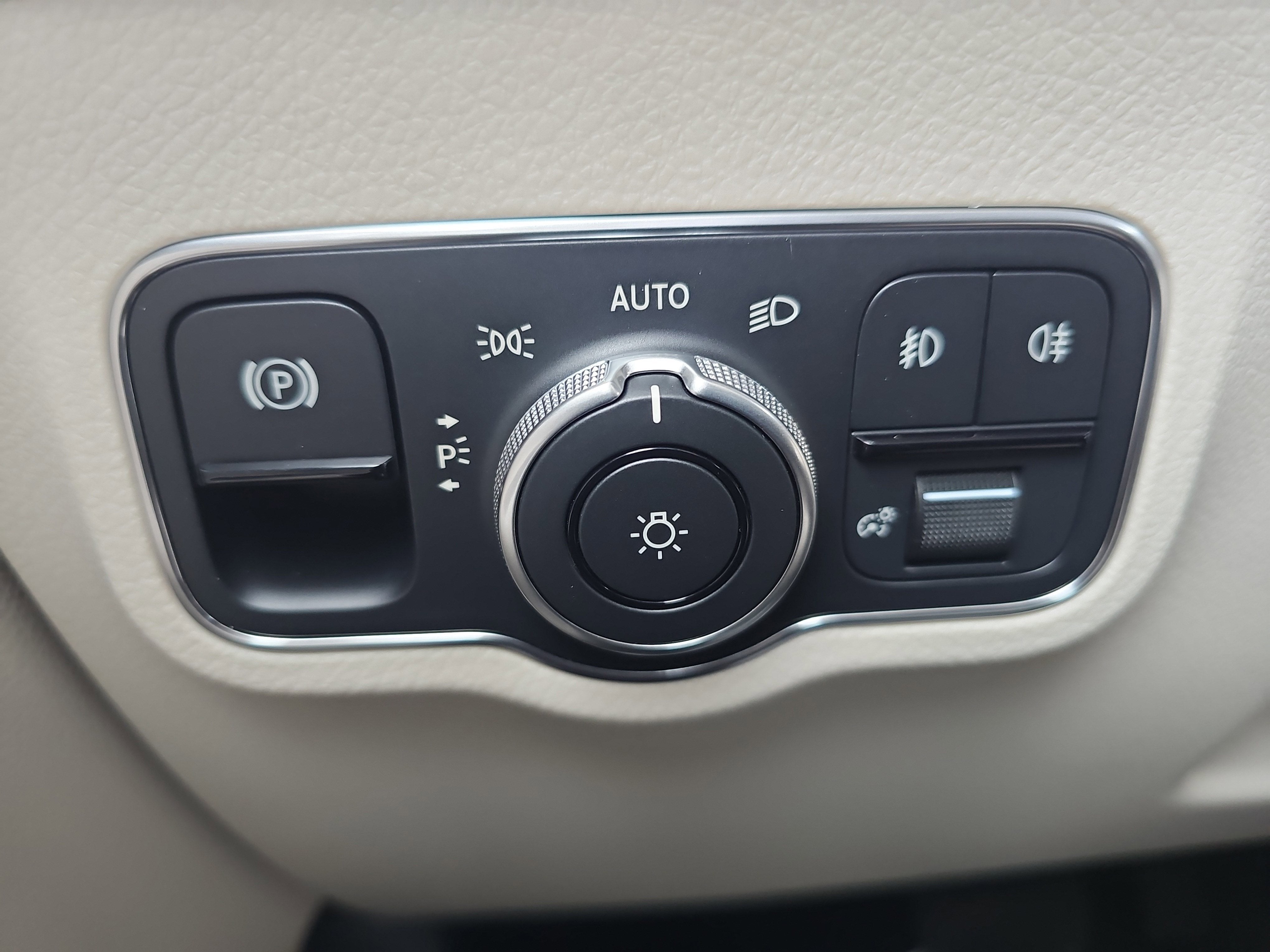 2026 Mercedes-Benz GLB GLB 250