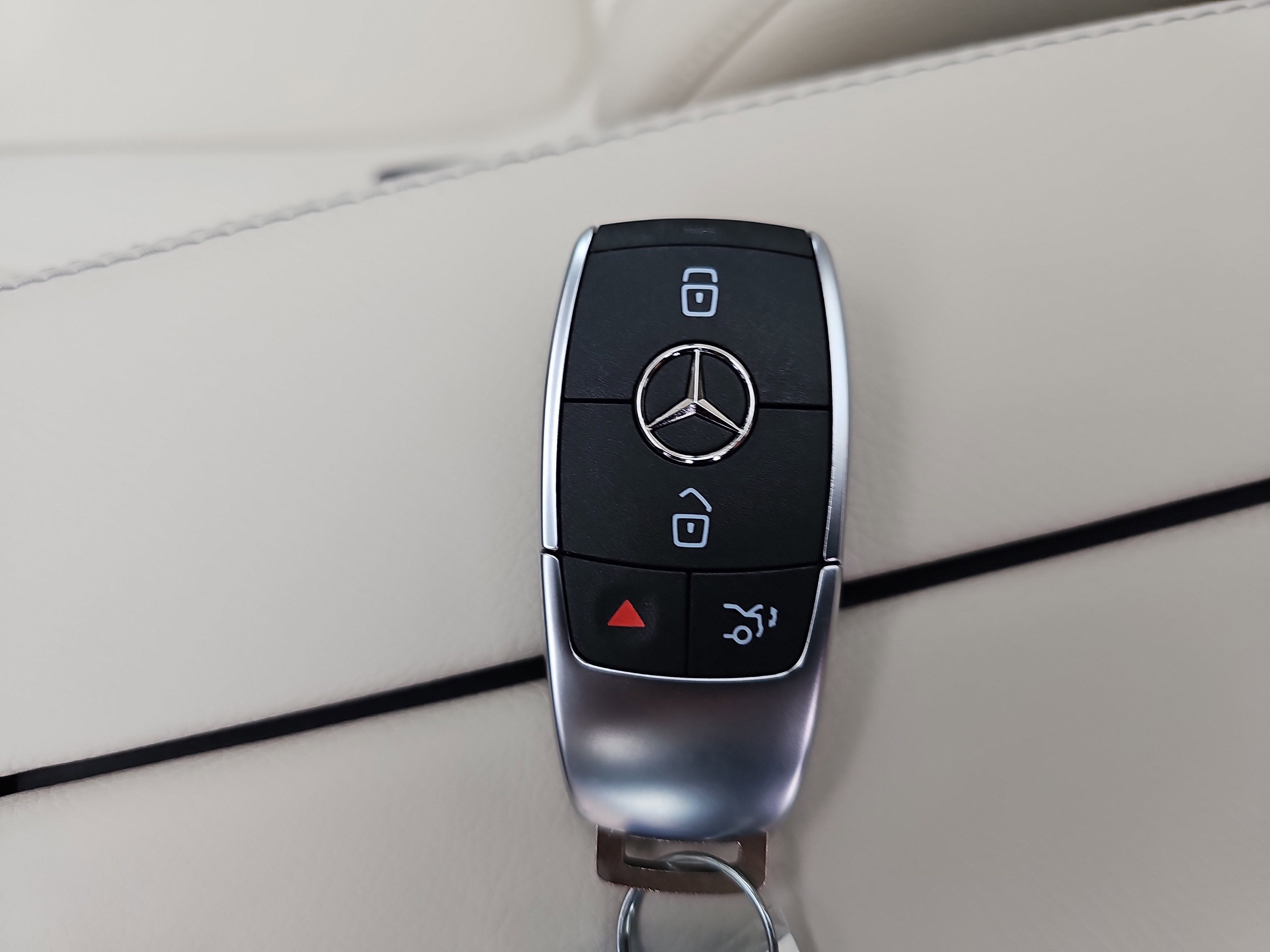 2026 Mercedes-Benz GLB GLB 250