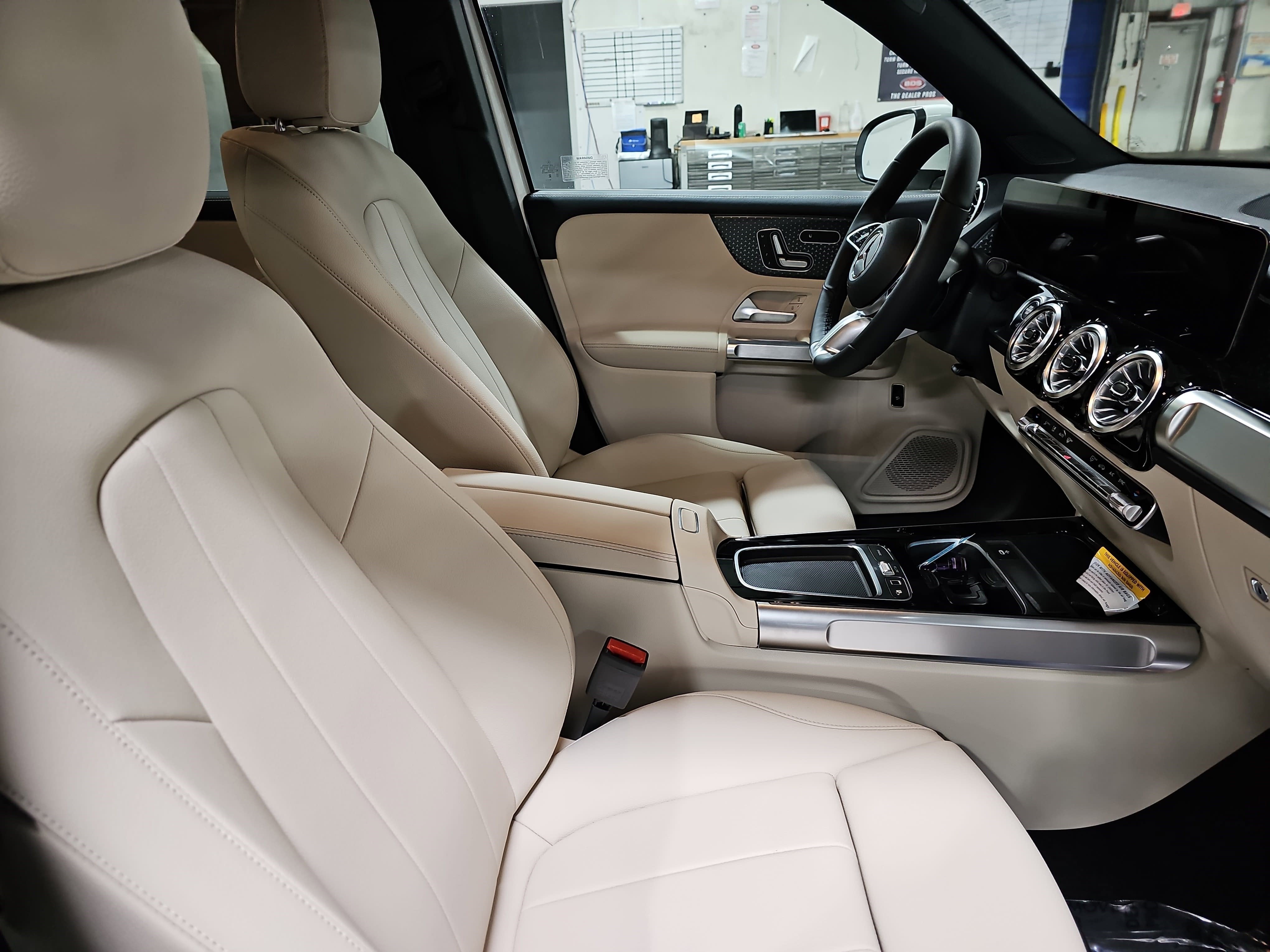 2025 Mercedes-Benz GLB GLB 250