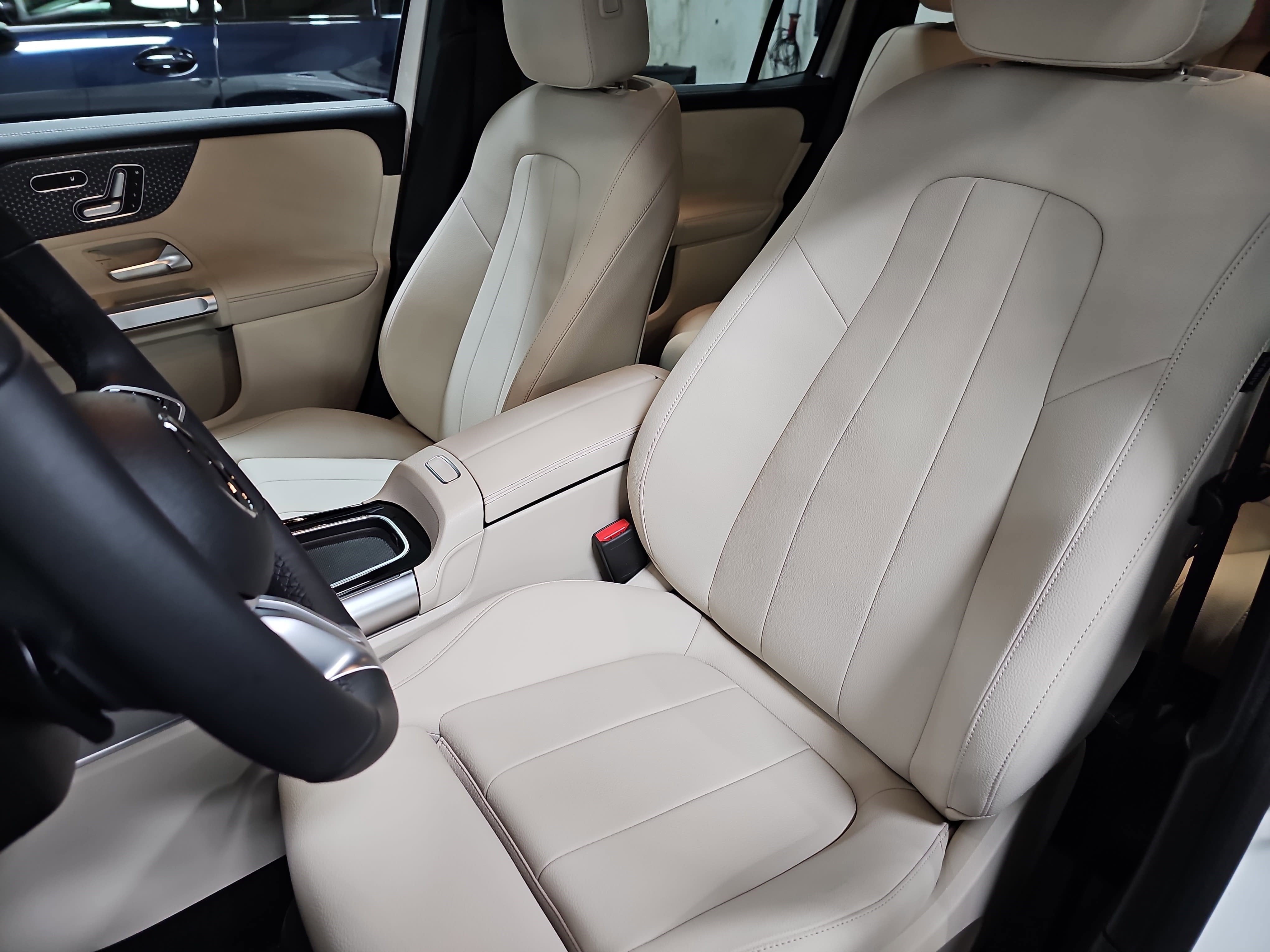 2025 Mercedes-Benz GLB GLB 250