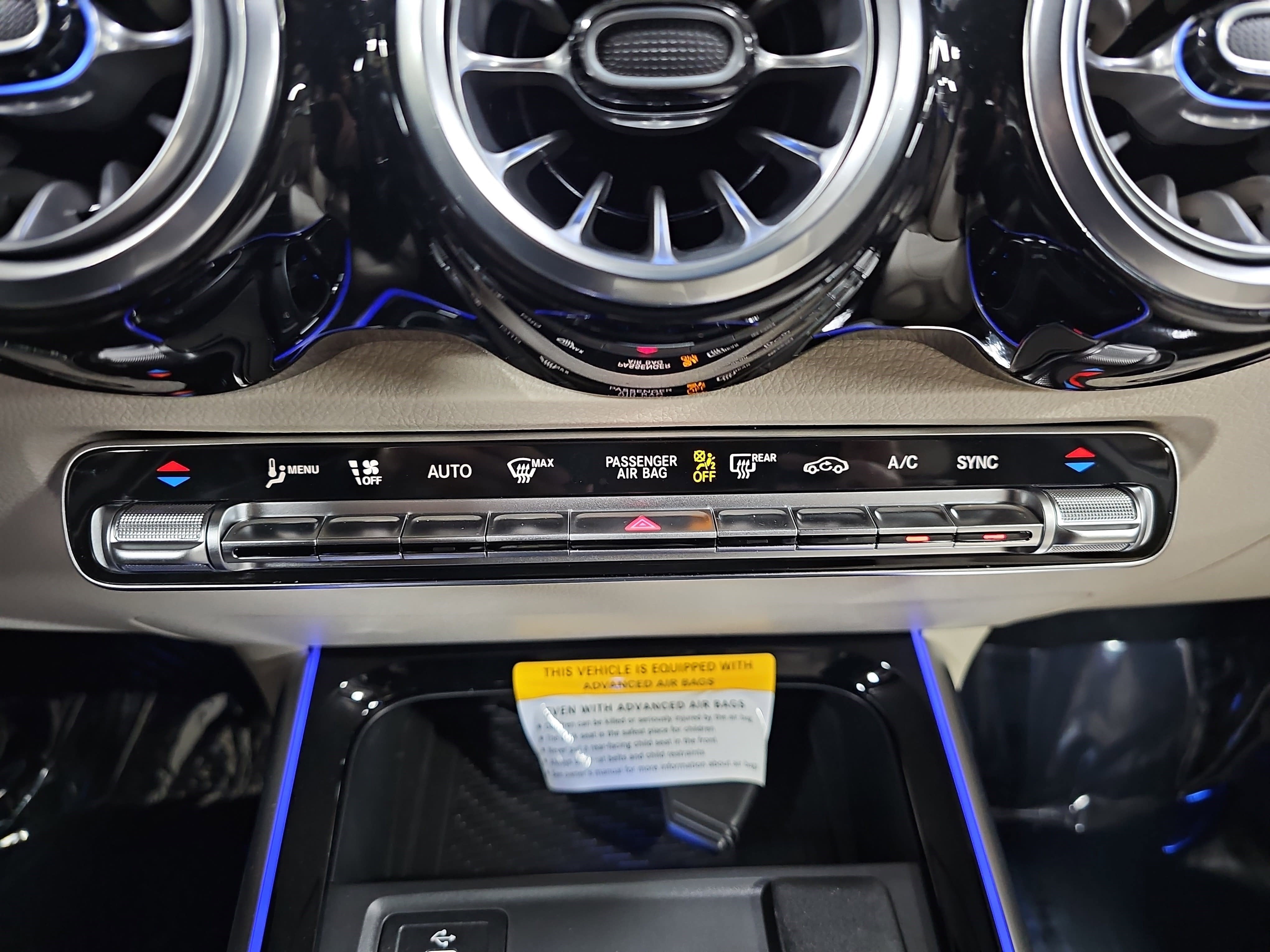 2025 Mercedes-Benz GLB GLB 250