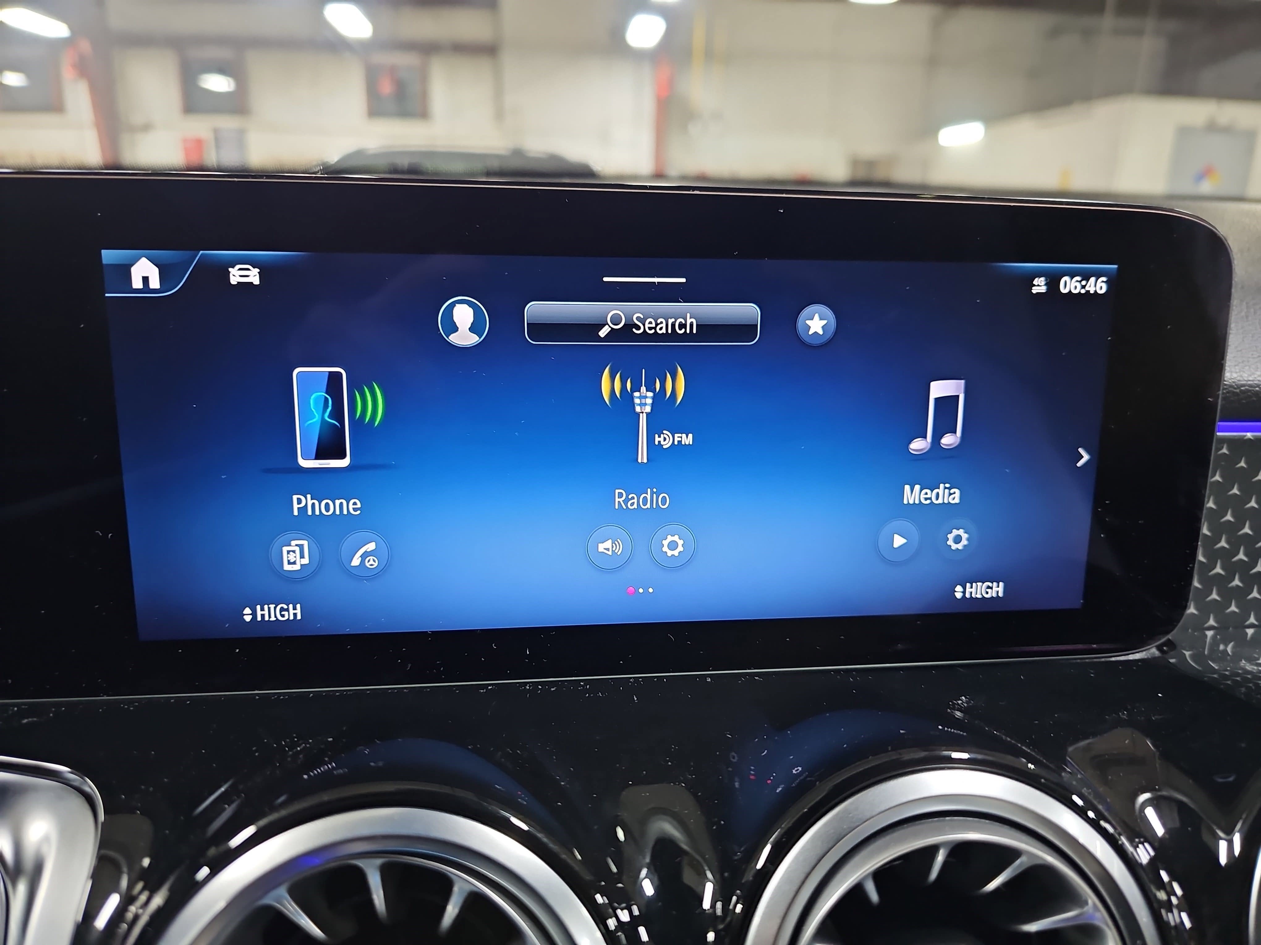 2025 Mercedes-Benz GLB GLB 250