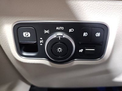 2025 Mercedes-Benz GLB GLB 250