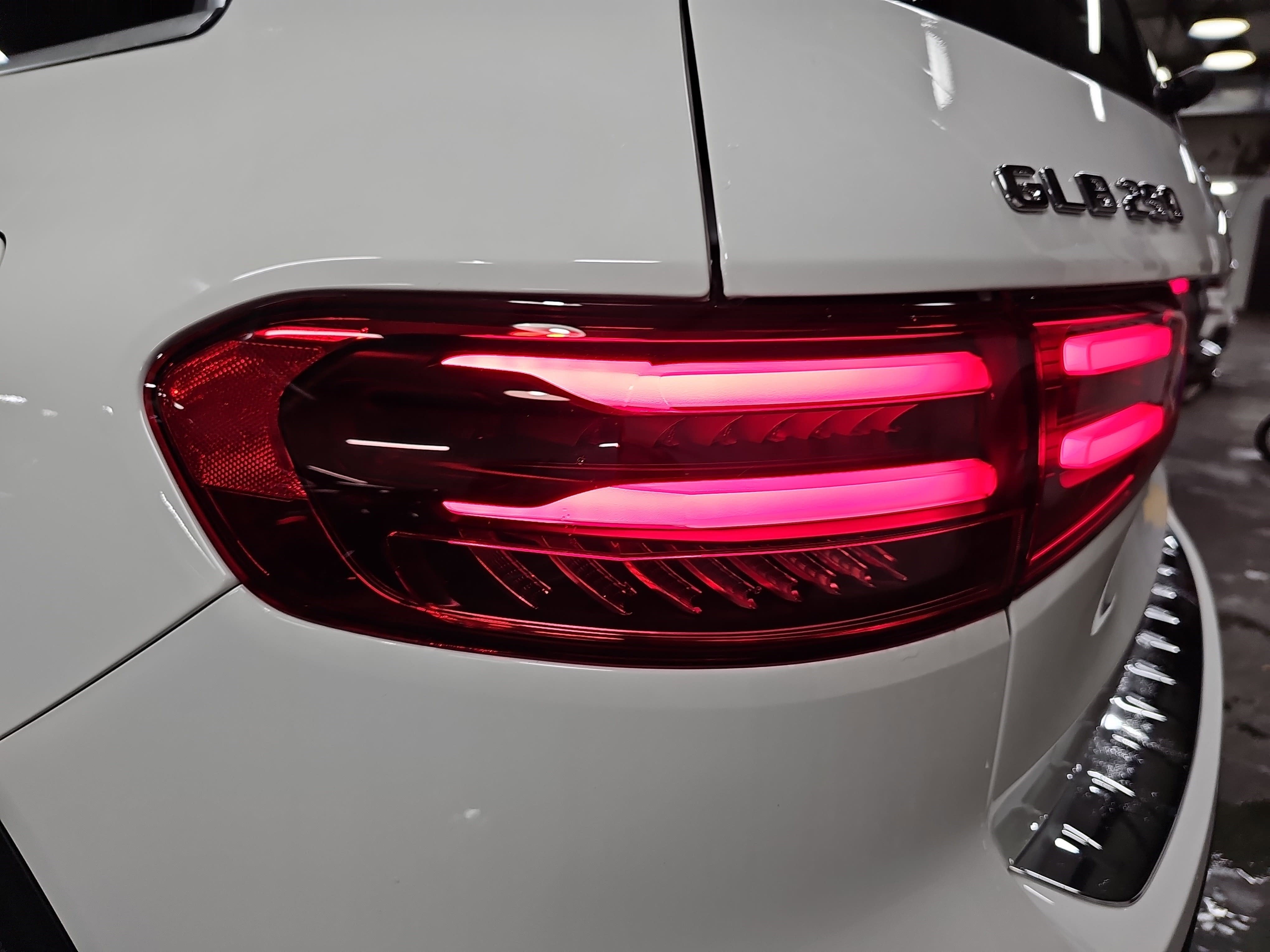 2025 Mercedes-Benz GLB GLB 250