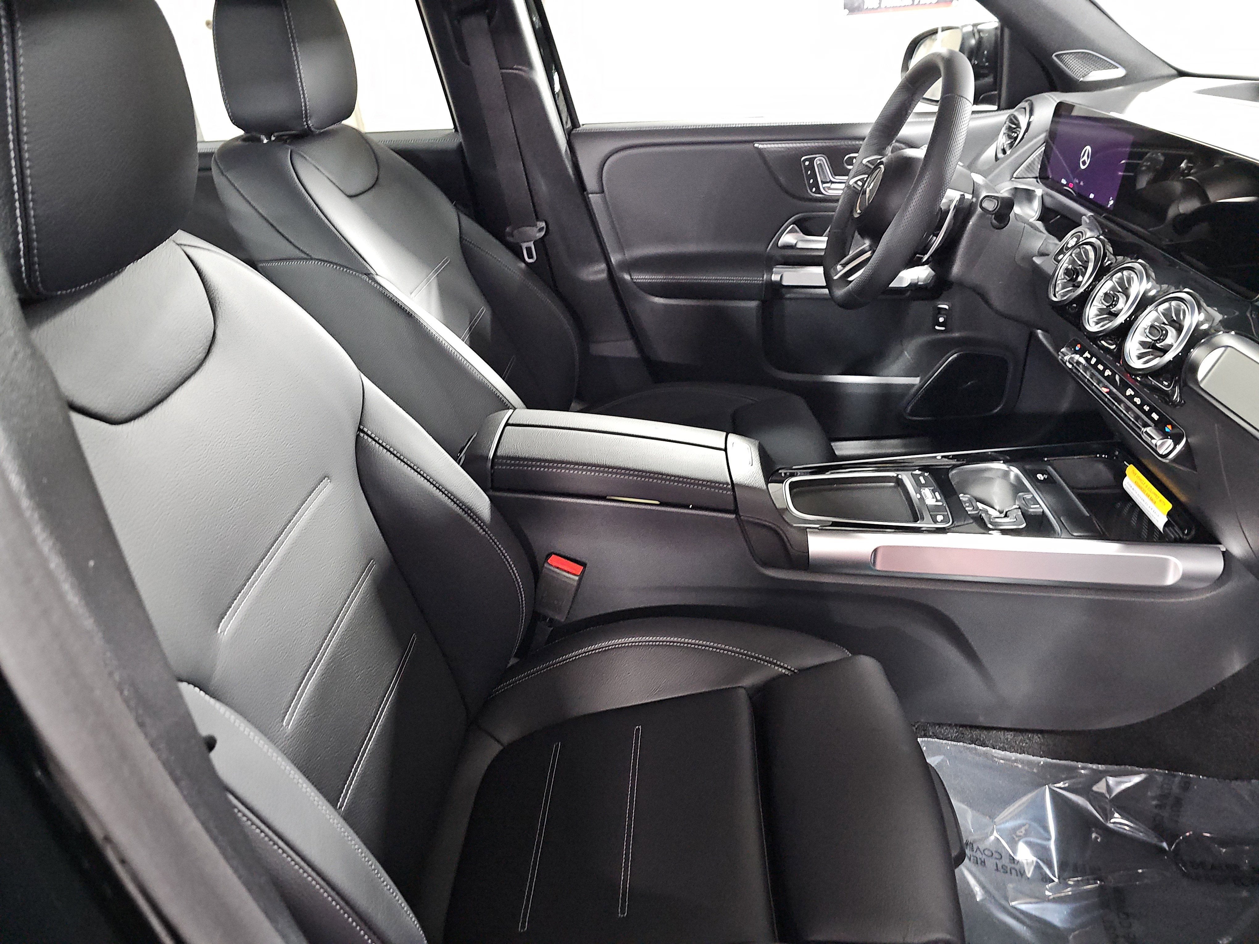 2026 Mercedes-Benz GLB AMG® GLB 35