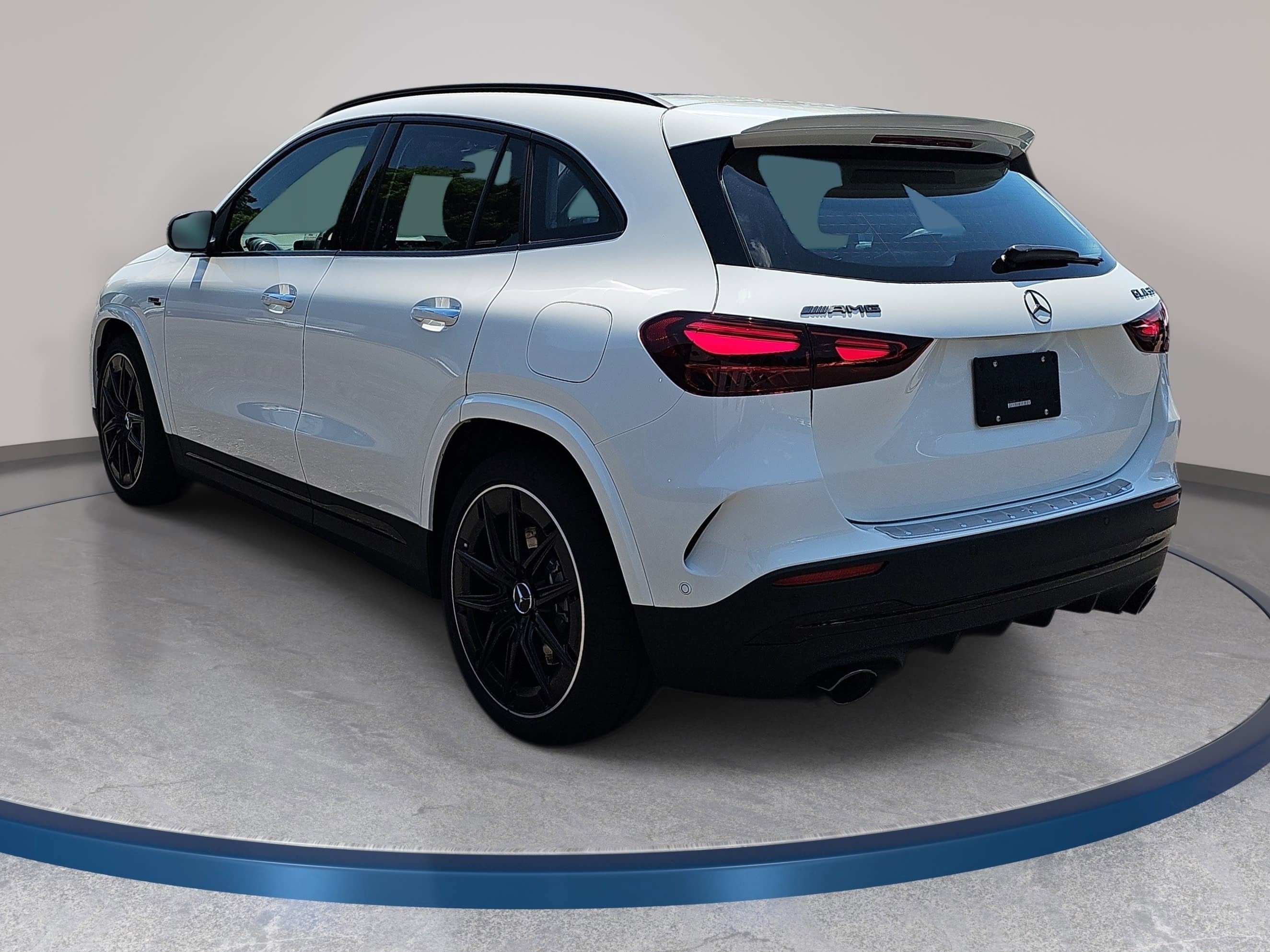 2026 Mercedes-Benz GLA AMG® GLA 35