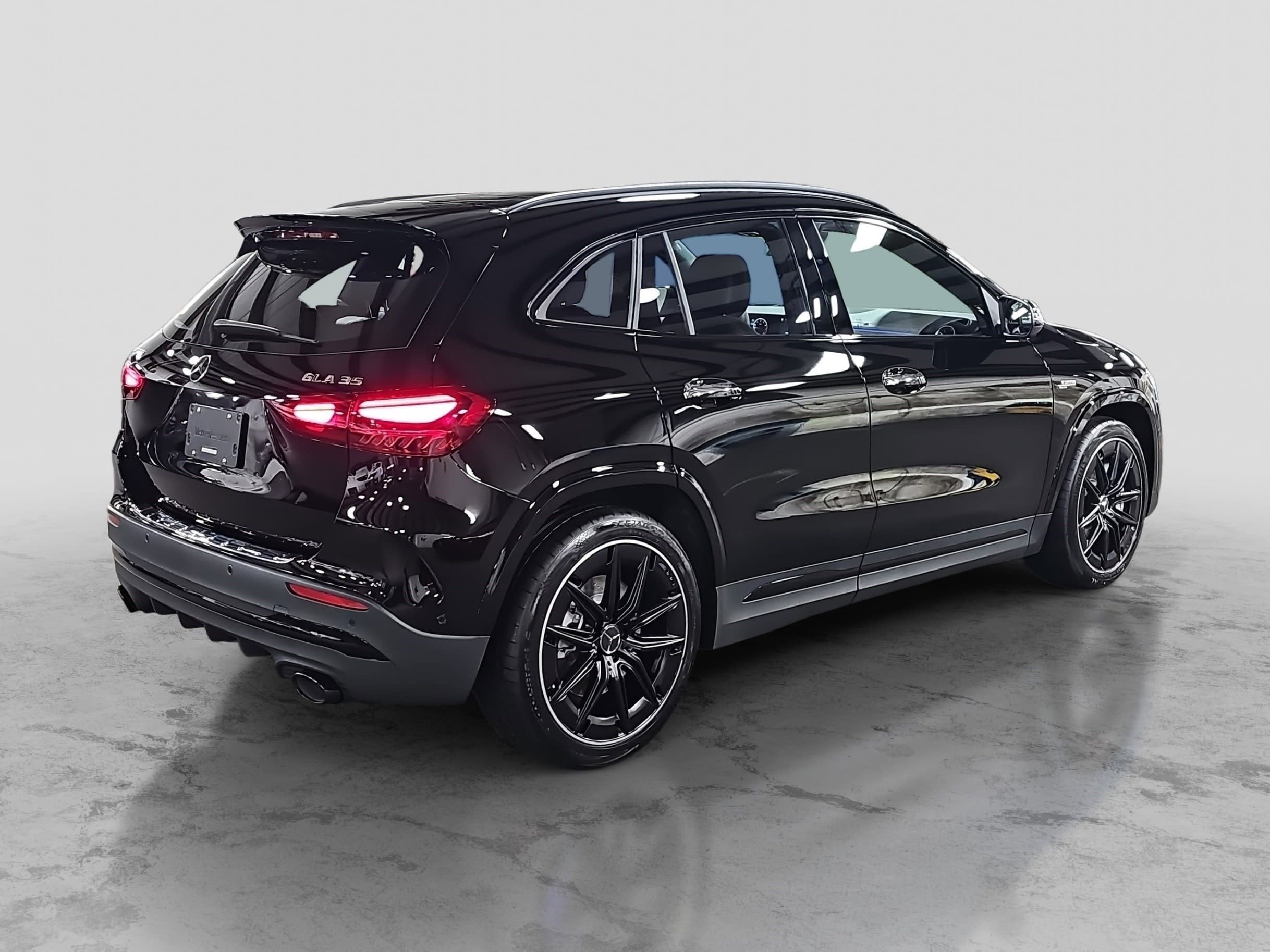 2026 Mercedes-Benz GLA AMG® GLA 35