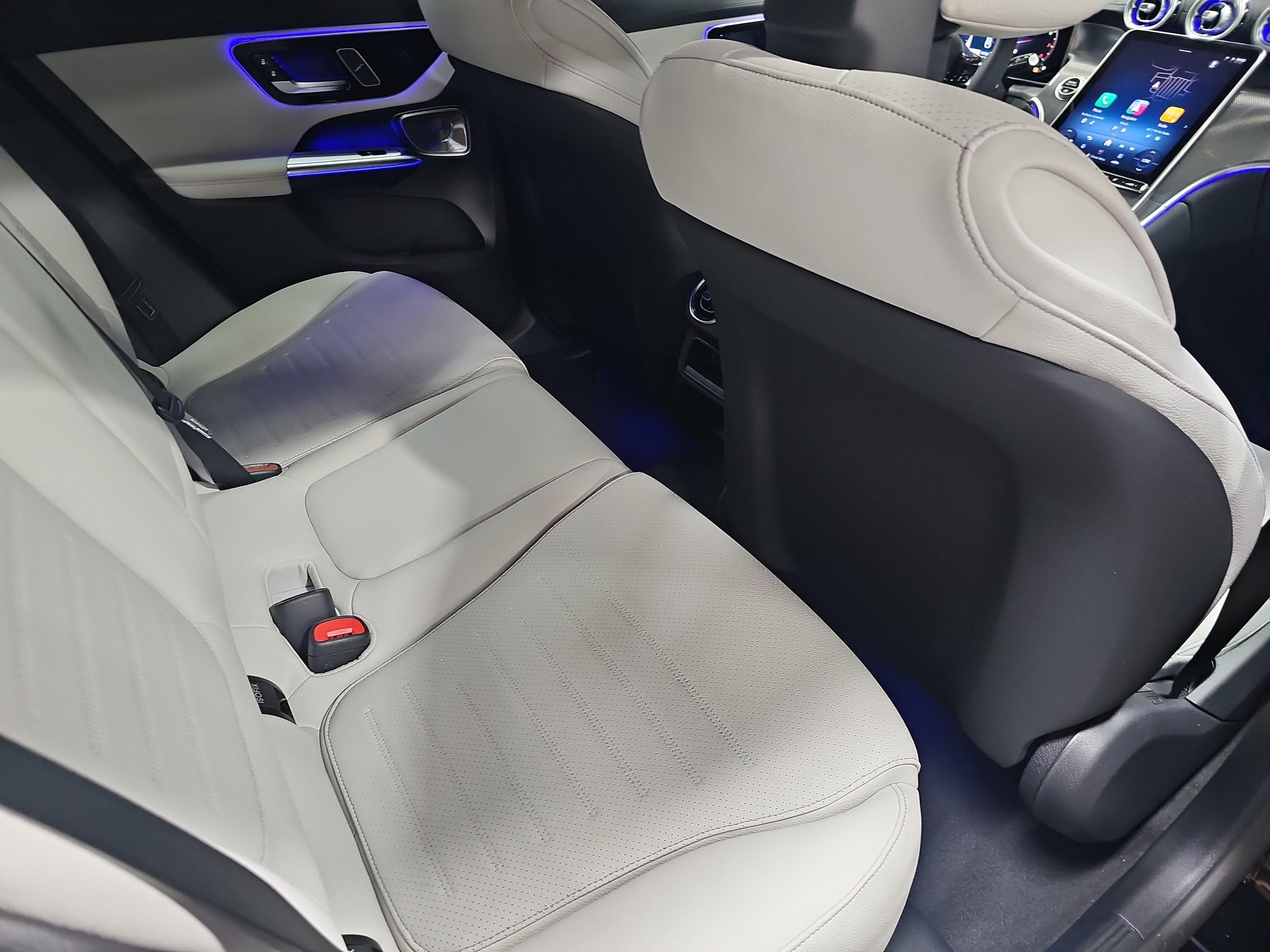 2027 Mercedes-Benz GLC GLC 300