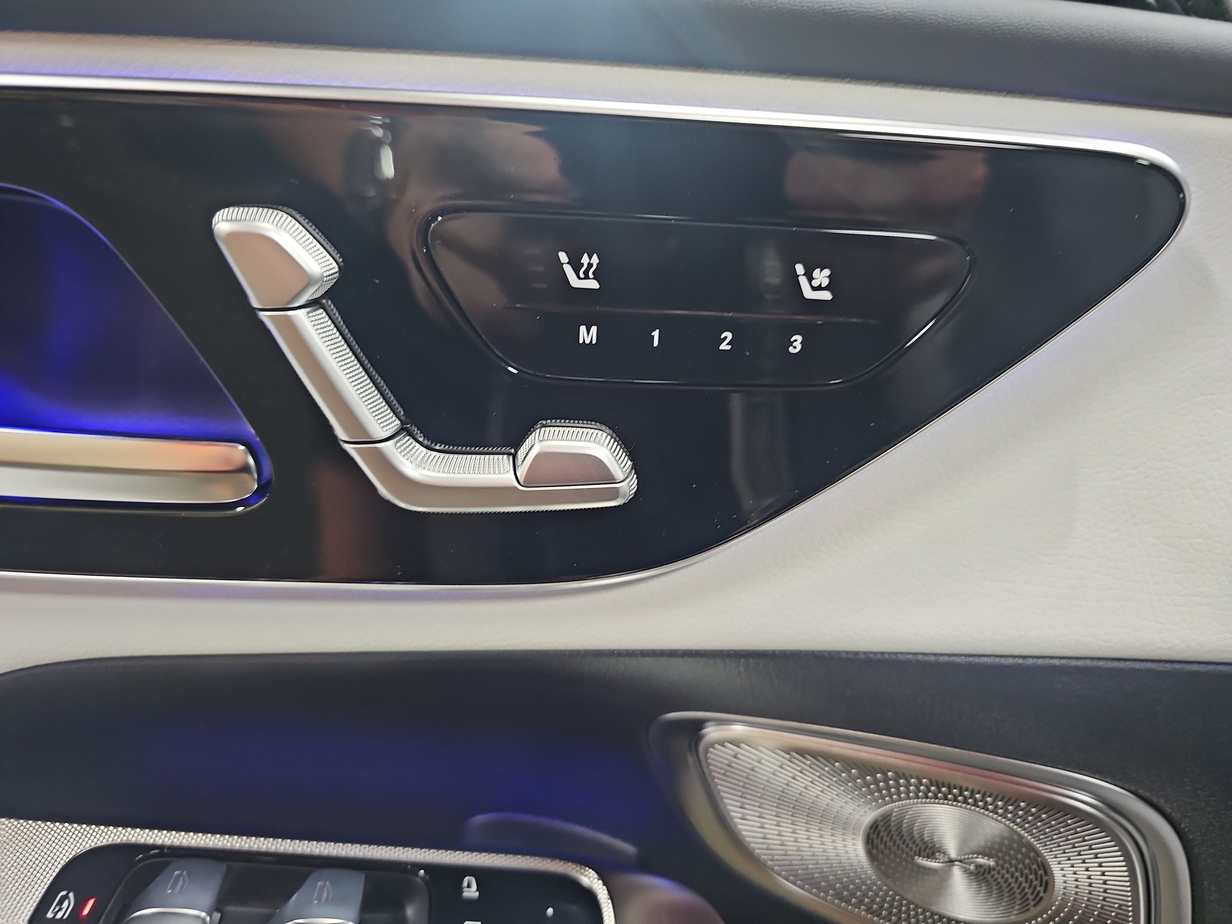 2027 Mercedes-Benz GLC GLC 300