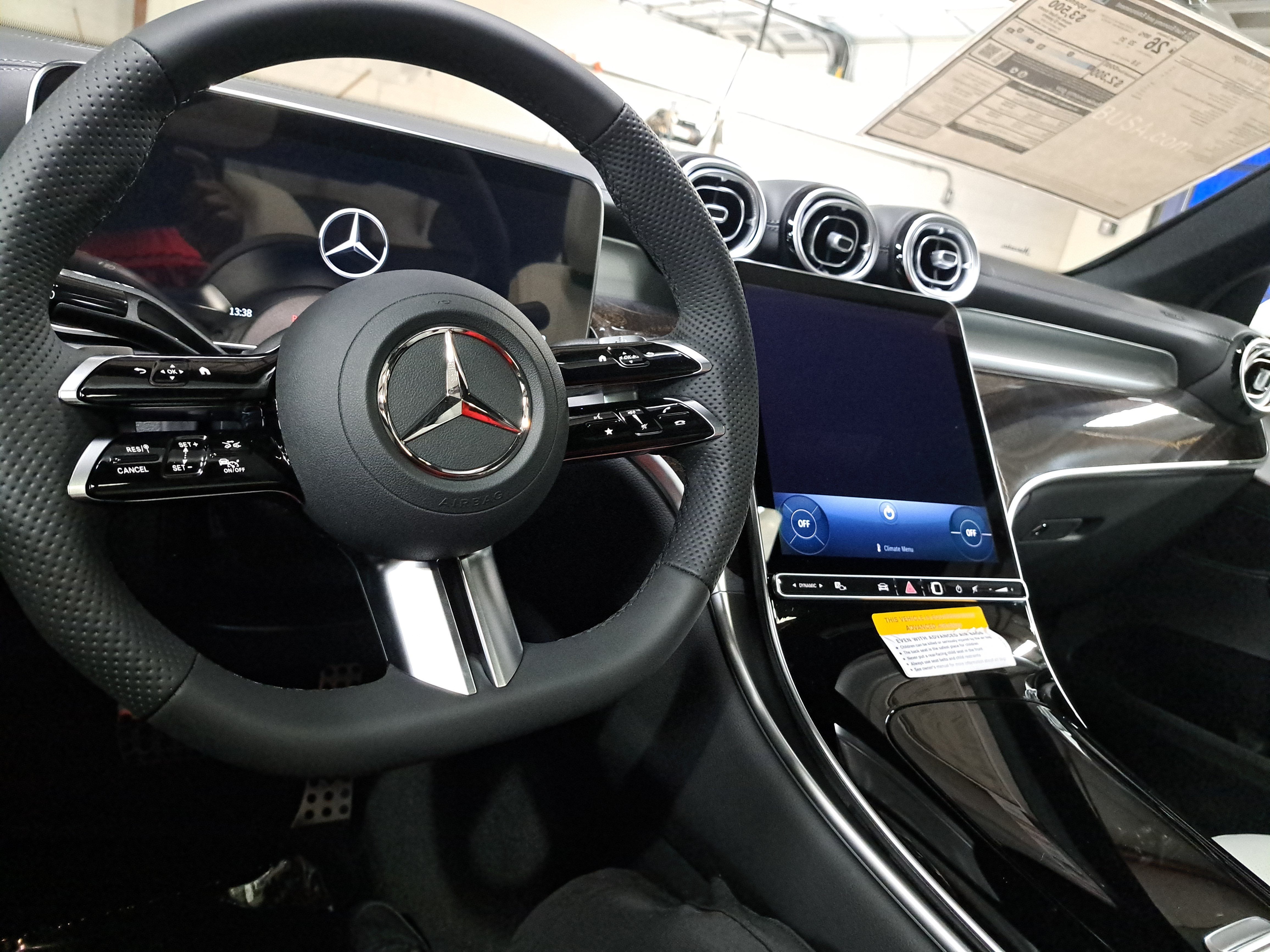 2027 Mercedes-Benz GLC GLC 300