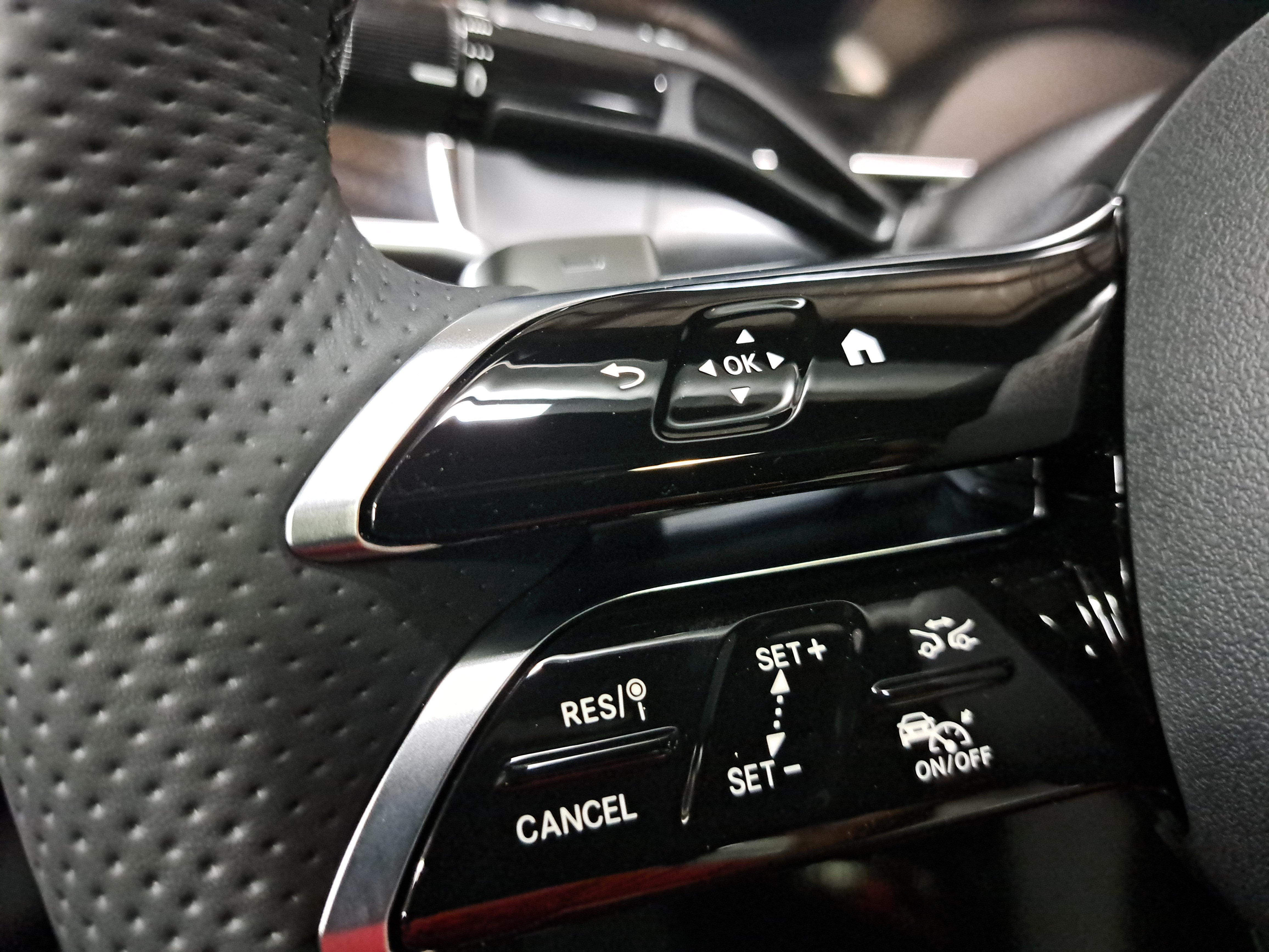 2027 Mercedes-Benz GLC GLC 300