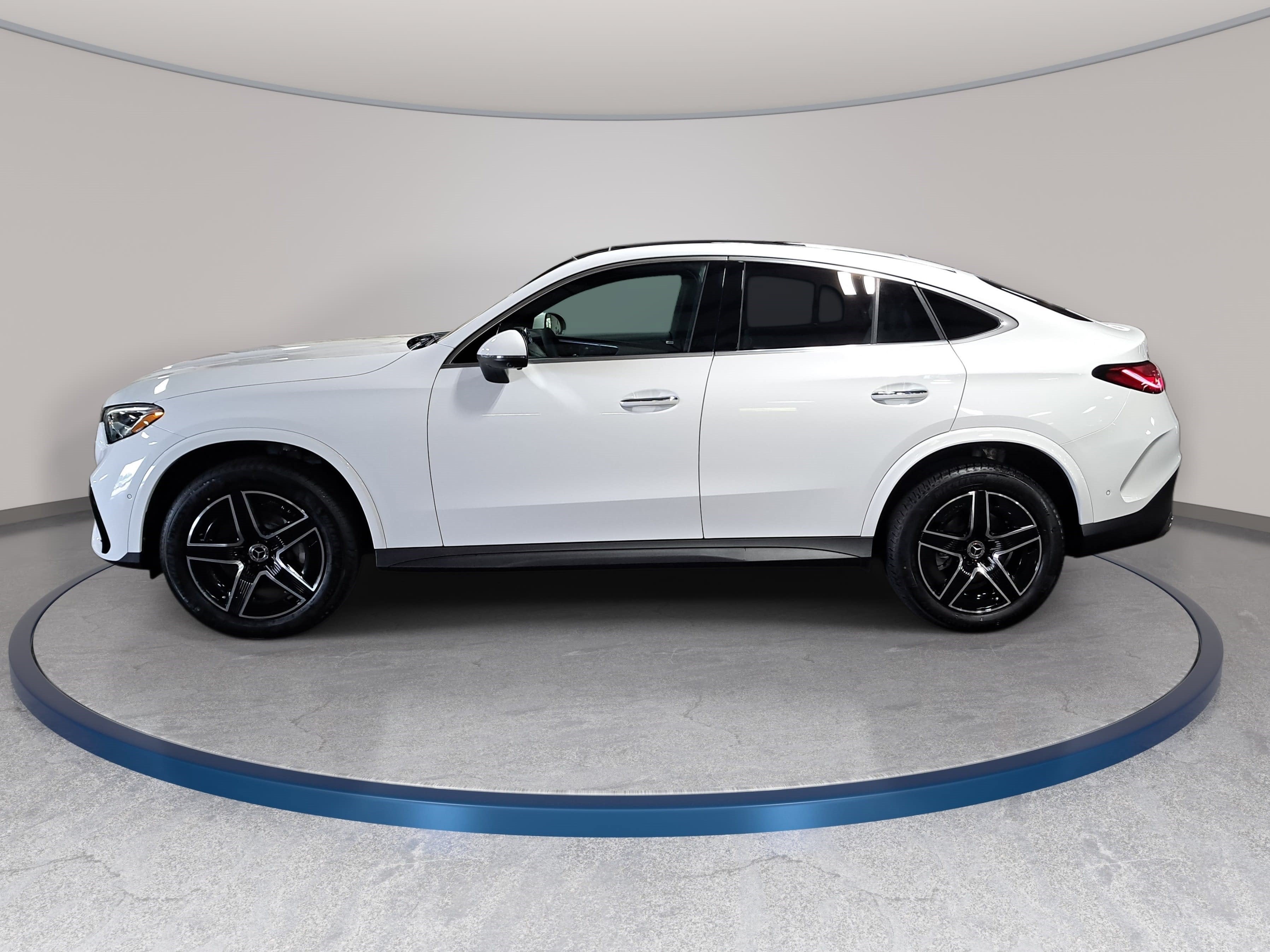2027 Mercedes-Benz GLC GLC 300